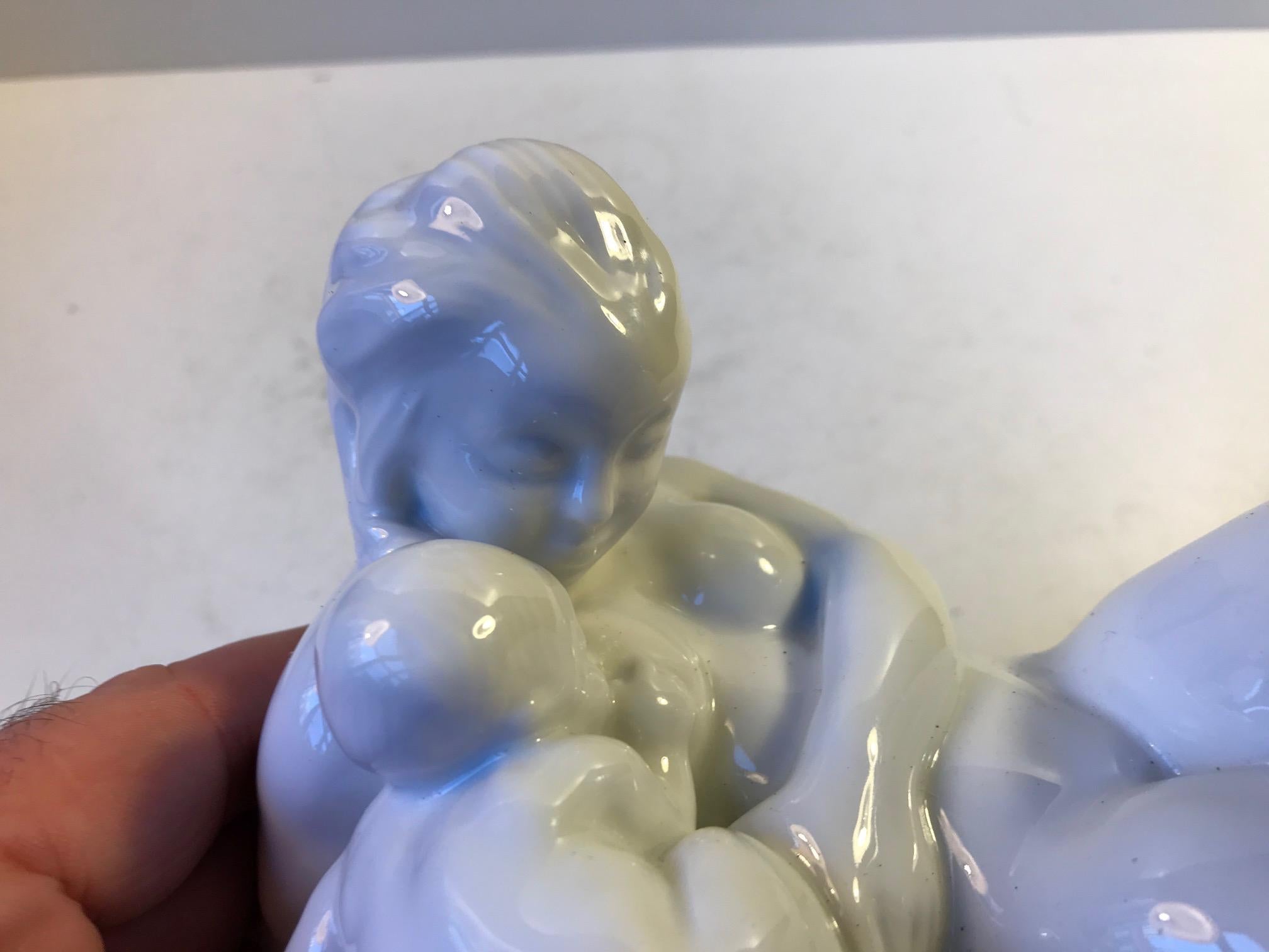 Danish Blanc de Chine Mother & Child Figurine by Kai Nielsen for Bing & Grøndahl For Sale 2