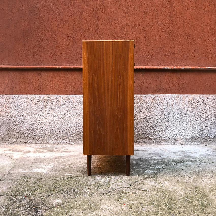Danish Blonde Teak Chest of Drawers, 1960s In Good Condition In MIlano, IT
