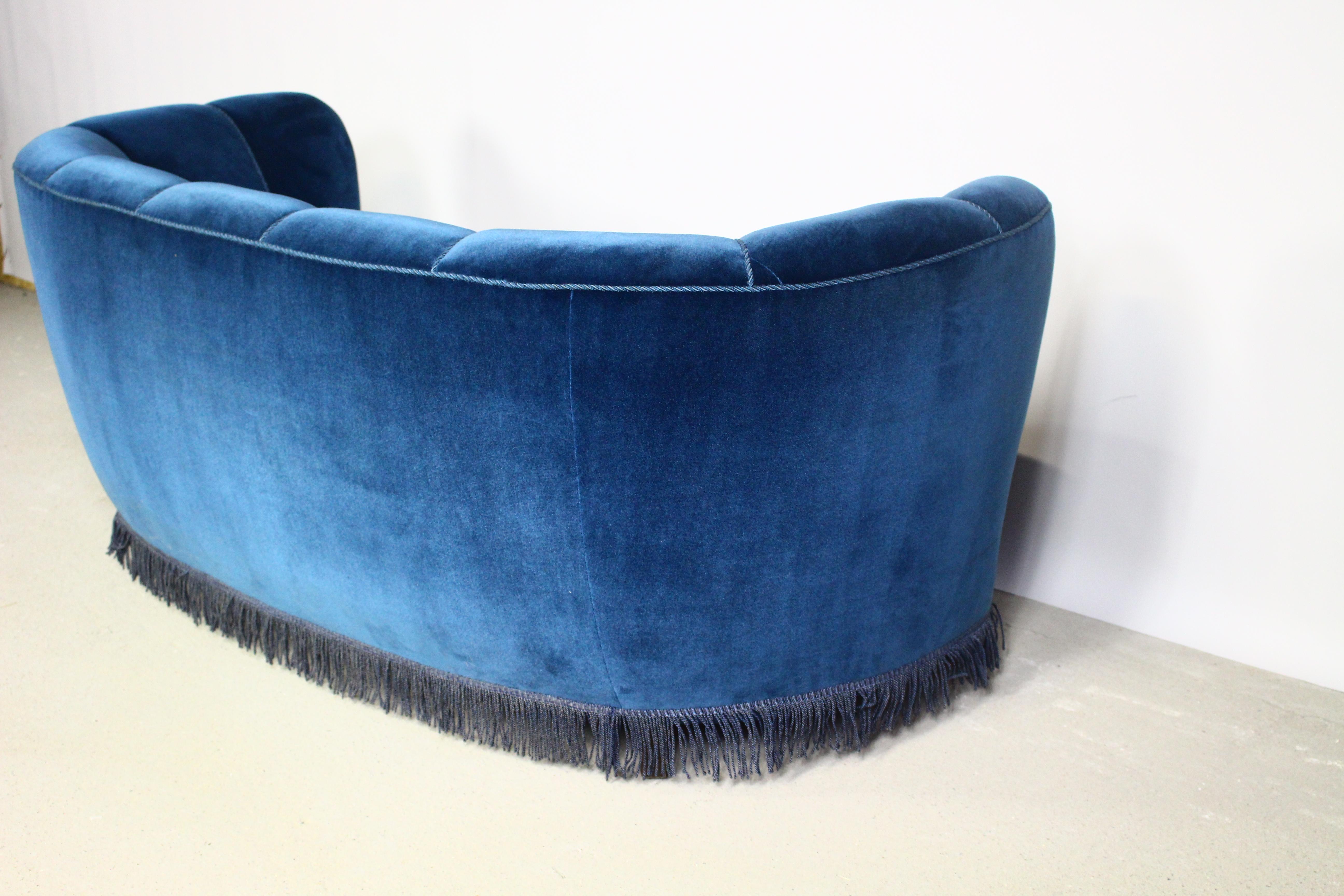 Danish Blue Velvet Banana Sofa, 1940s For Sale 7