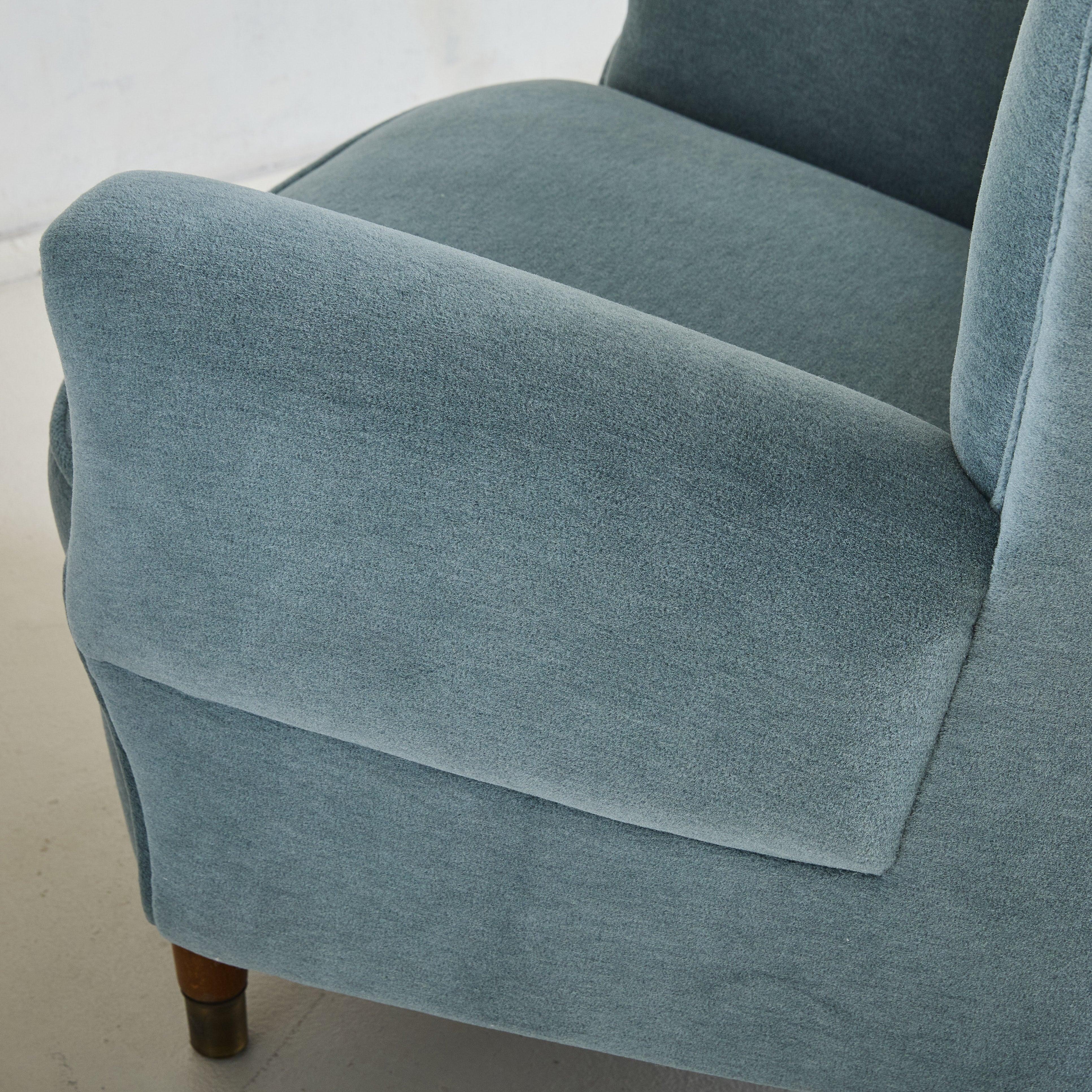Danish Blue Velvet Wingback Armchair, 1960s For Sale 4