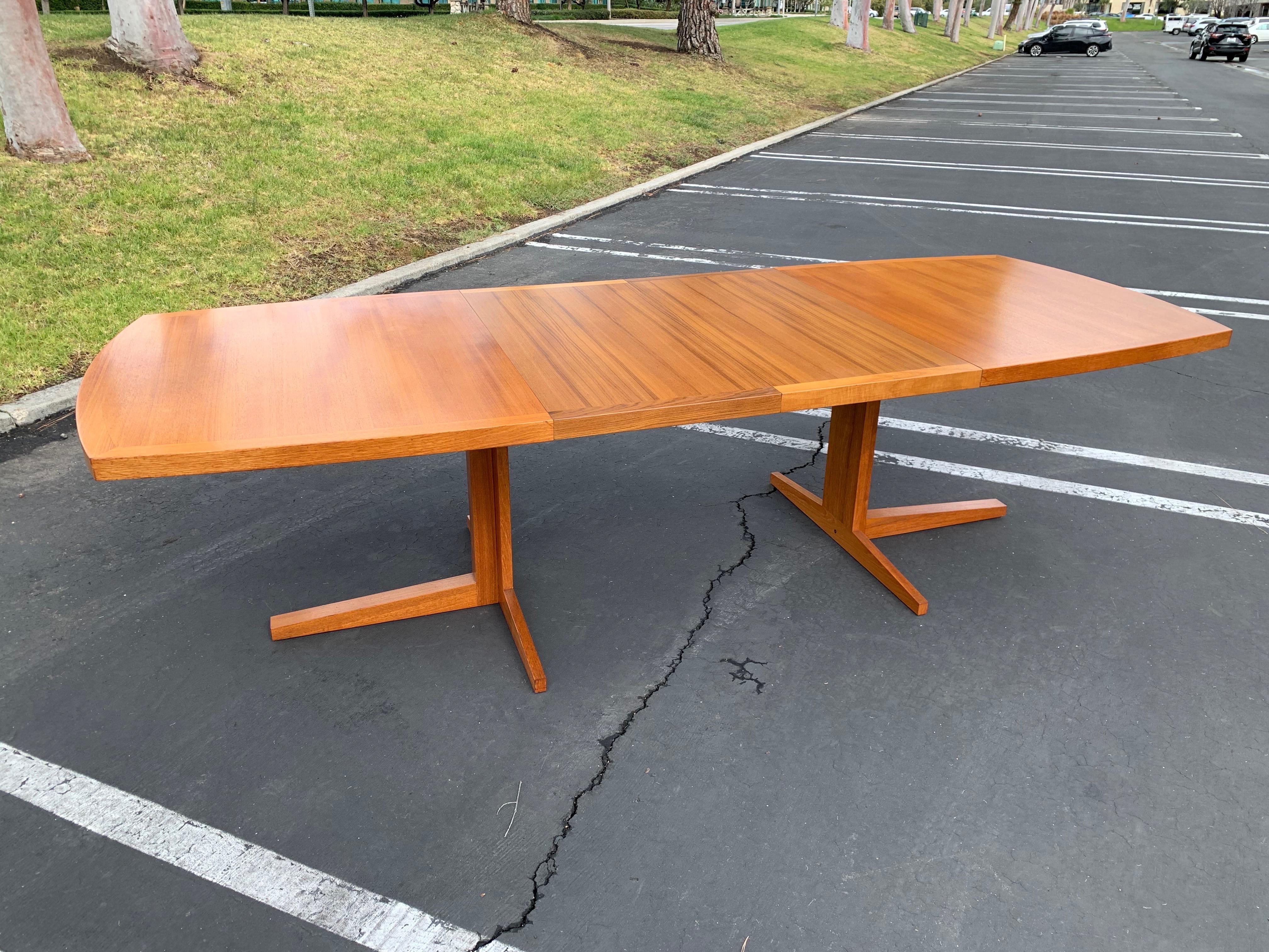 Scandinavian Modern Danish Boat Shaped Teak Dining Table