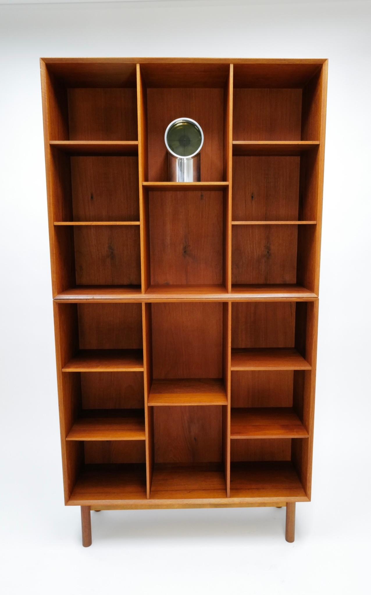 Danish Bookcase by Peter Hvidt and Orla Mølgaard-Nielsen  For Sale 2