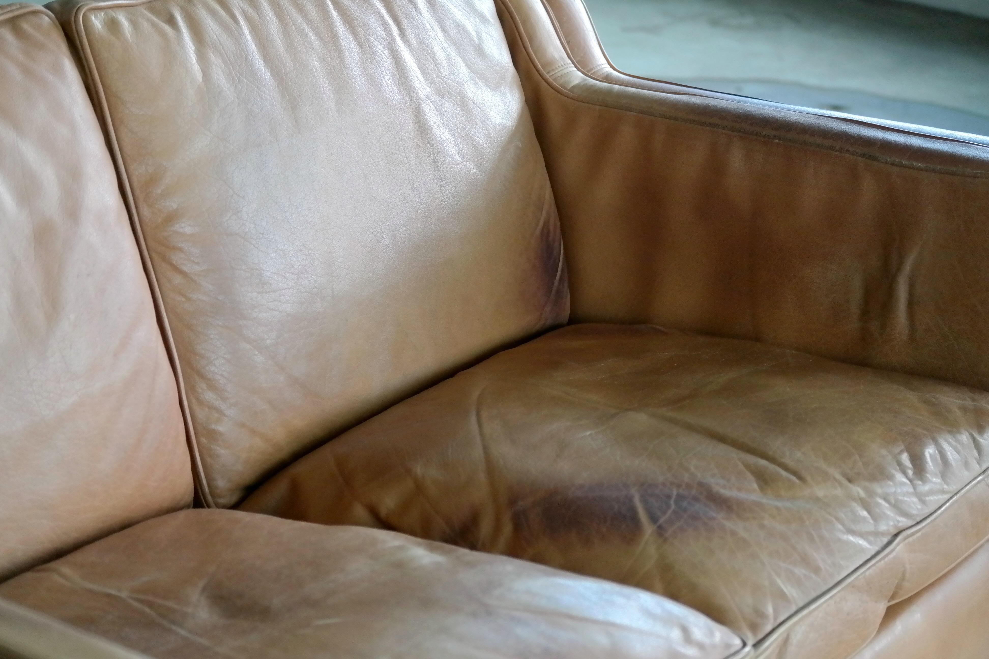 patina leather sofa