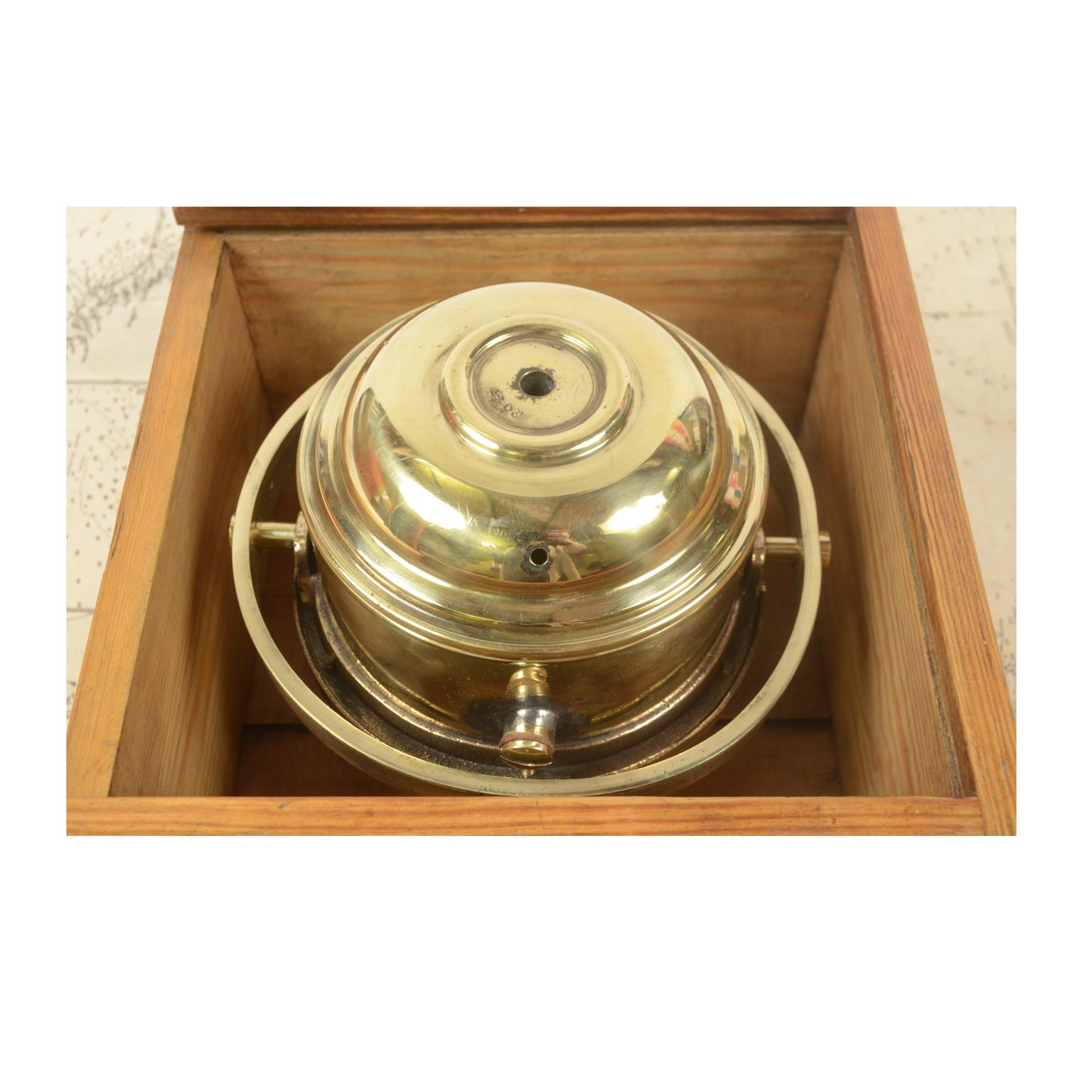 1920s-30 Danish Brass Antique Nautical Magnetic Compass  Original Wooden Box 4