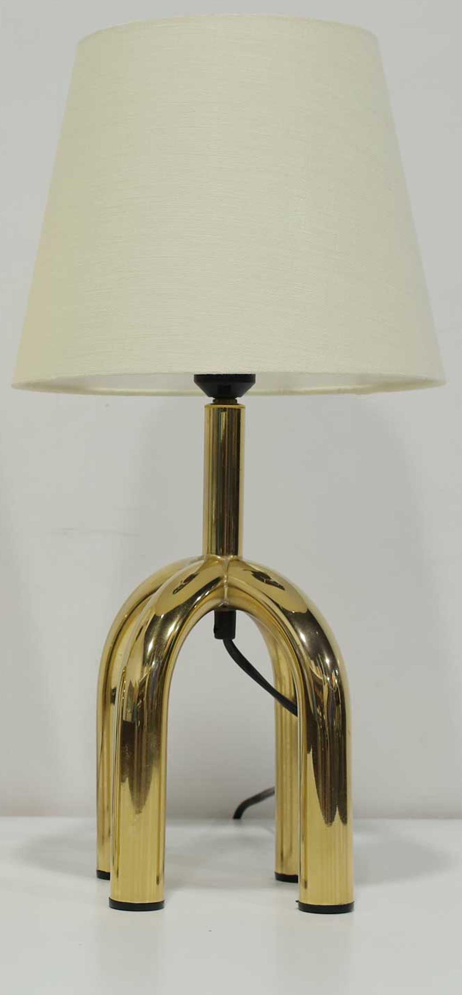 Danish Brass Finish Lamp, 1980s im Zustand „Gut“ im Angebot in Dallas, TX