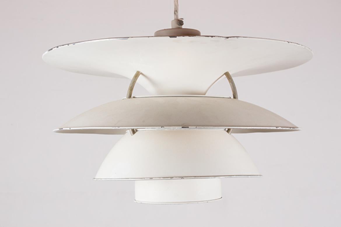 Danish brushed metal pendant light, model PH 6 ½ -6V by Poul Henningsen. In Good Condition For Sale In JOINVILLE-LE-PONT, FR