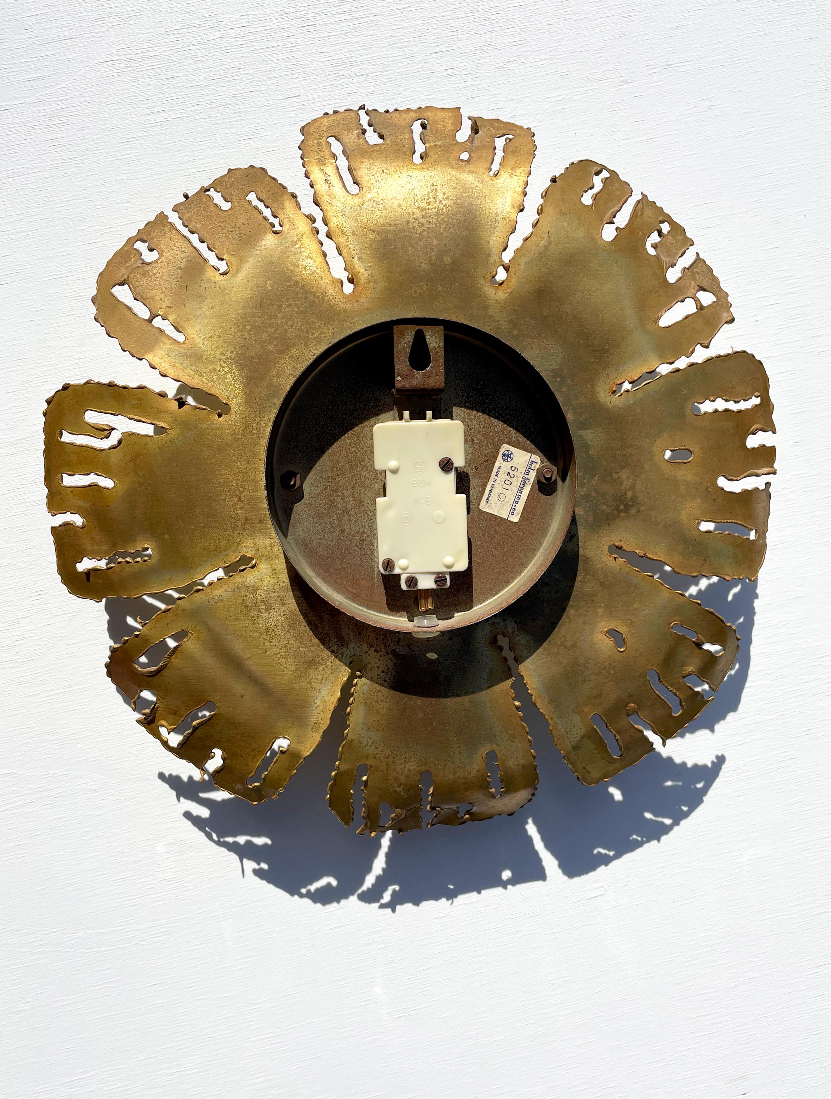 Danish Brutalist Brass Flower Wall Light by Holm Sørensen, 1960s 3