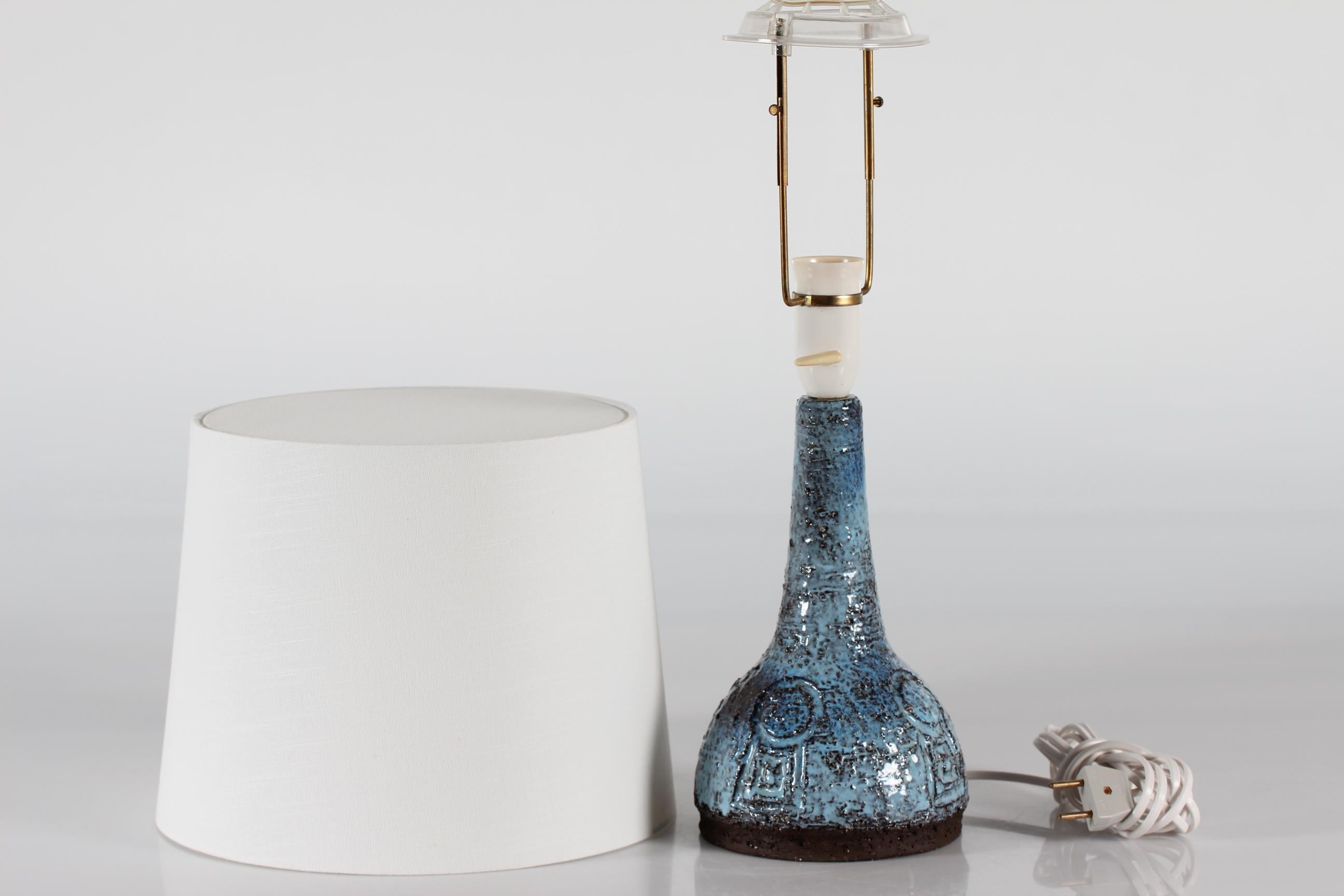 Danish Brutalist Ceramic Table Lamp by Artist Sejer with Blue Glaze Unica 1970s For Sale 2