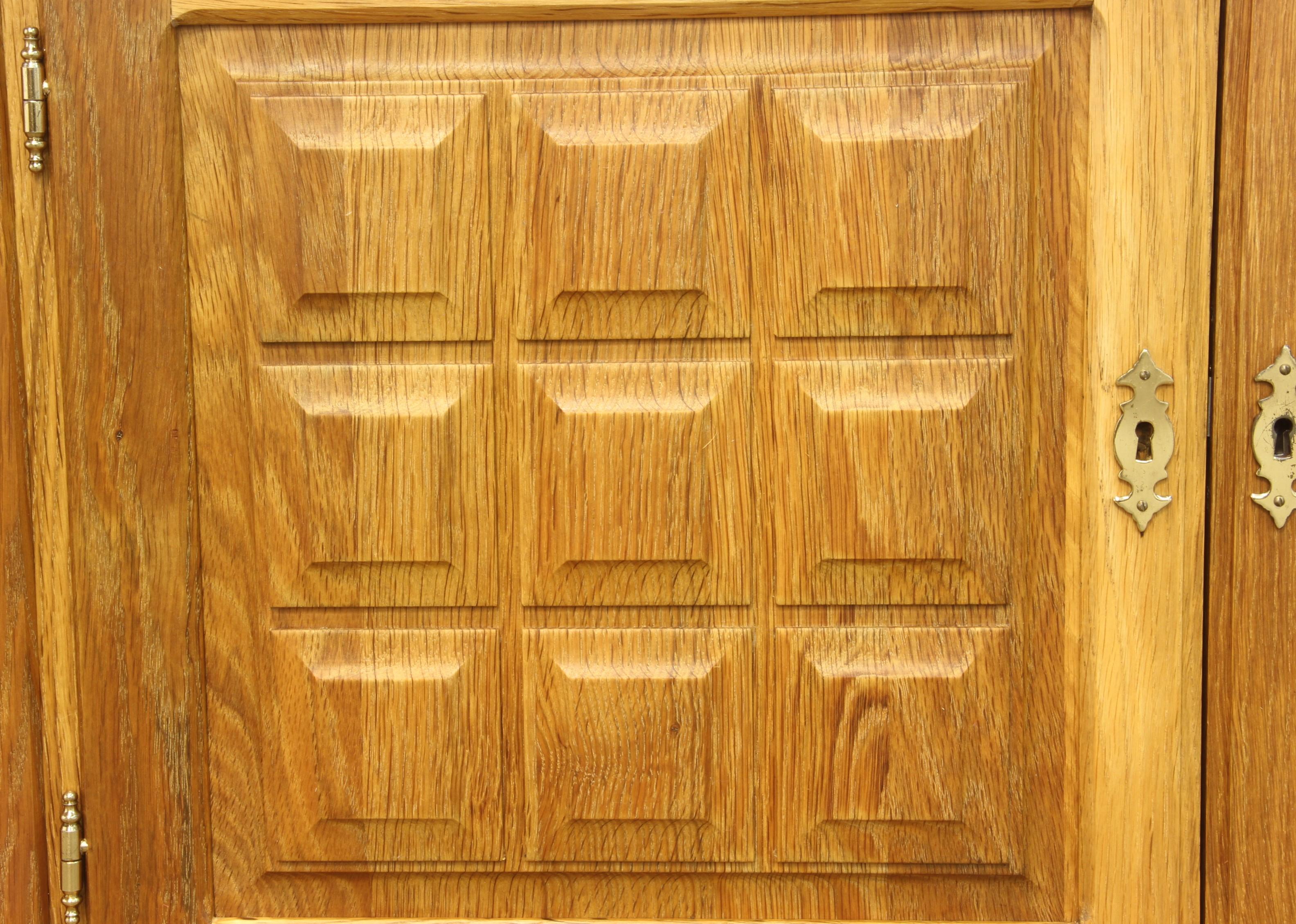 Danish Brutalist Light Oak Low Sideboard 1960/70s For Sale 6