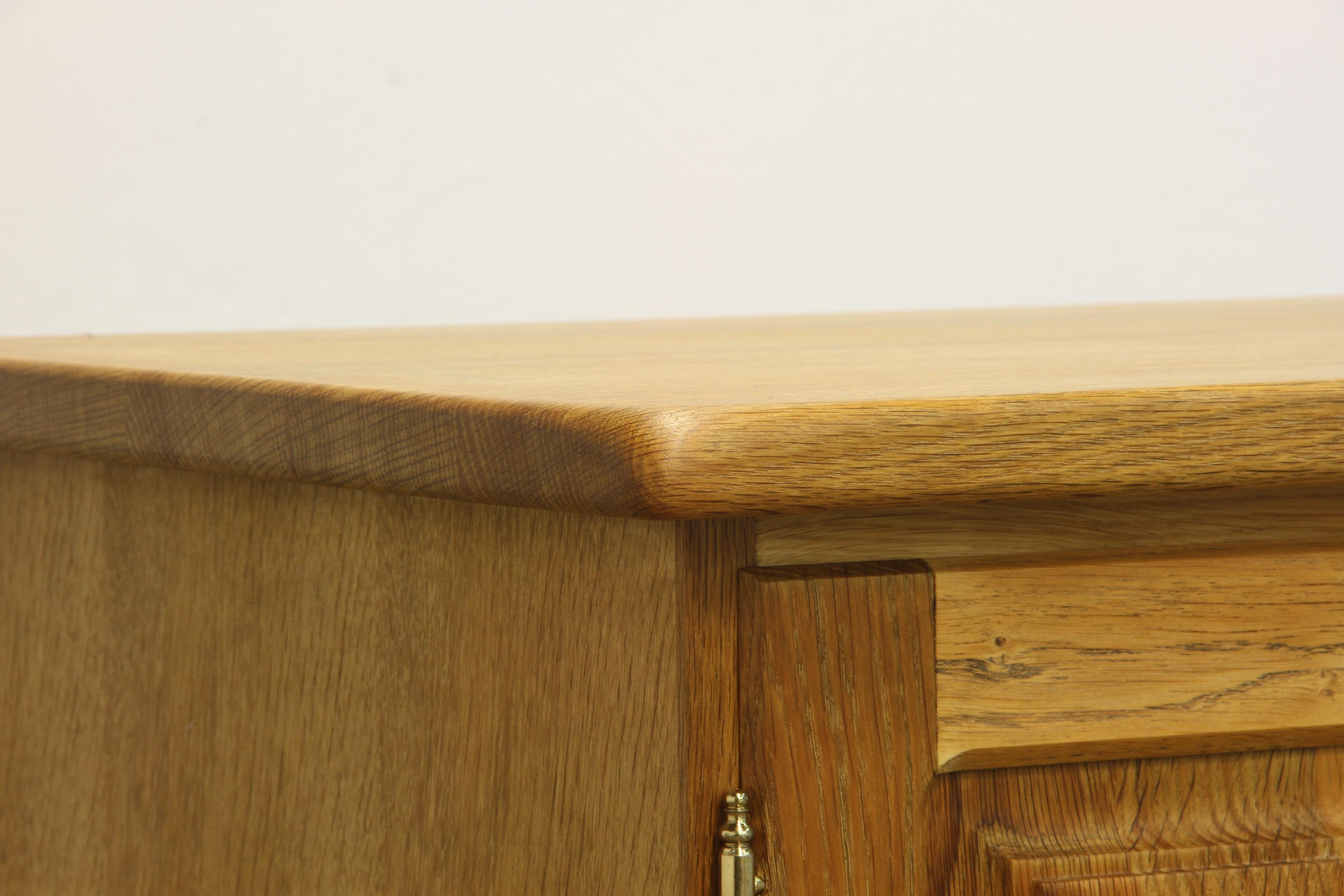 Danish Brutalist Light Oak Low Sideboard 1960/70s For Sale 13