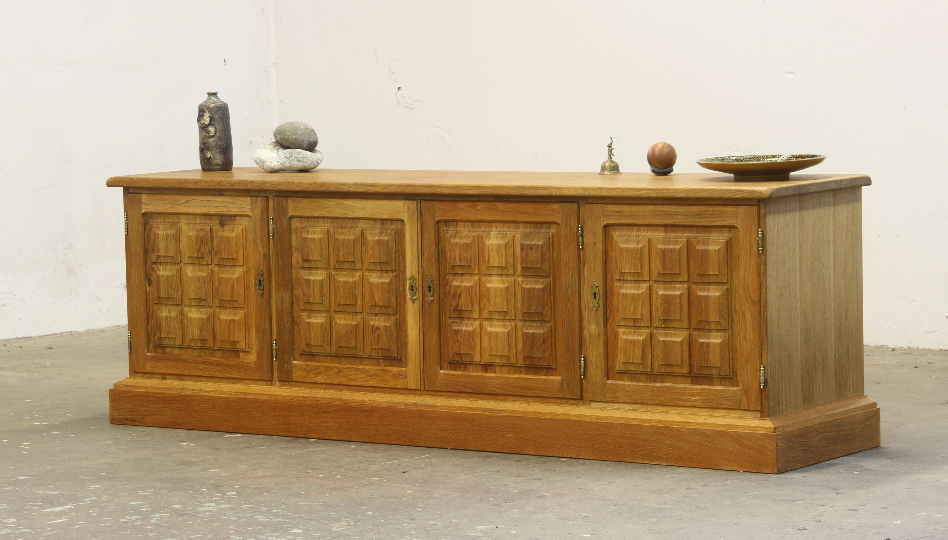 Danish Brutalist Light Oak Low Sideboard 1960/70s For Sale 2