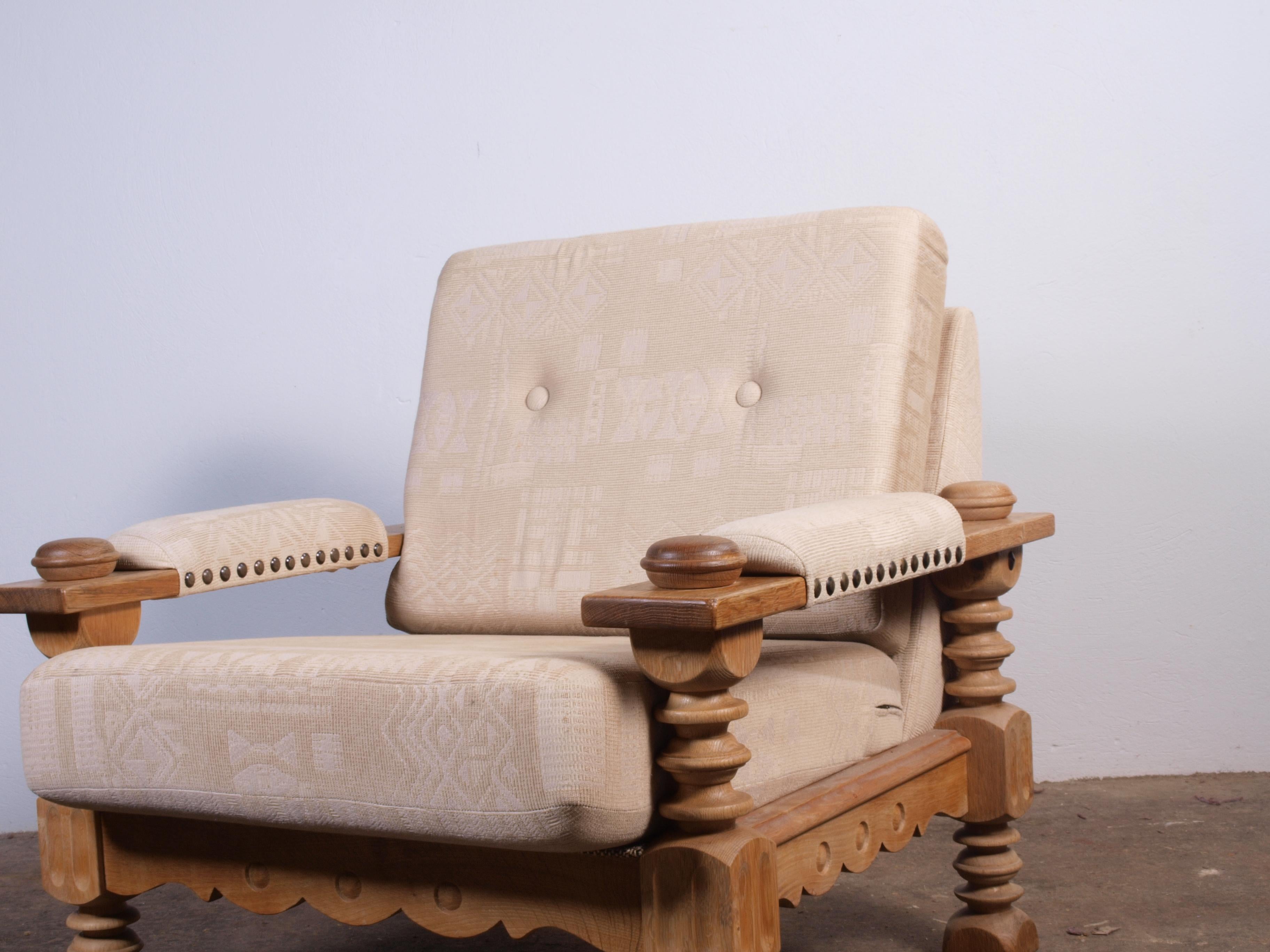 Danish Brutalist Lounge Chair in Oak, Henning Kjærnulf, Denmark 1960s For Sale 6