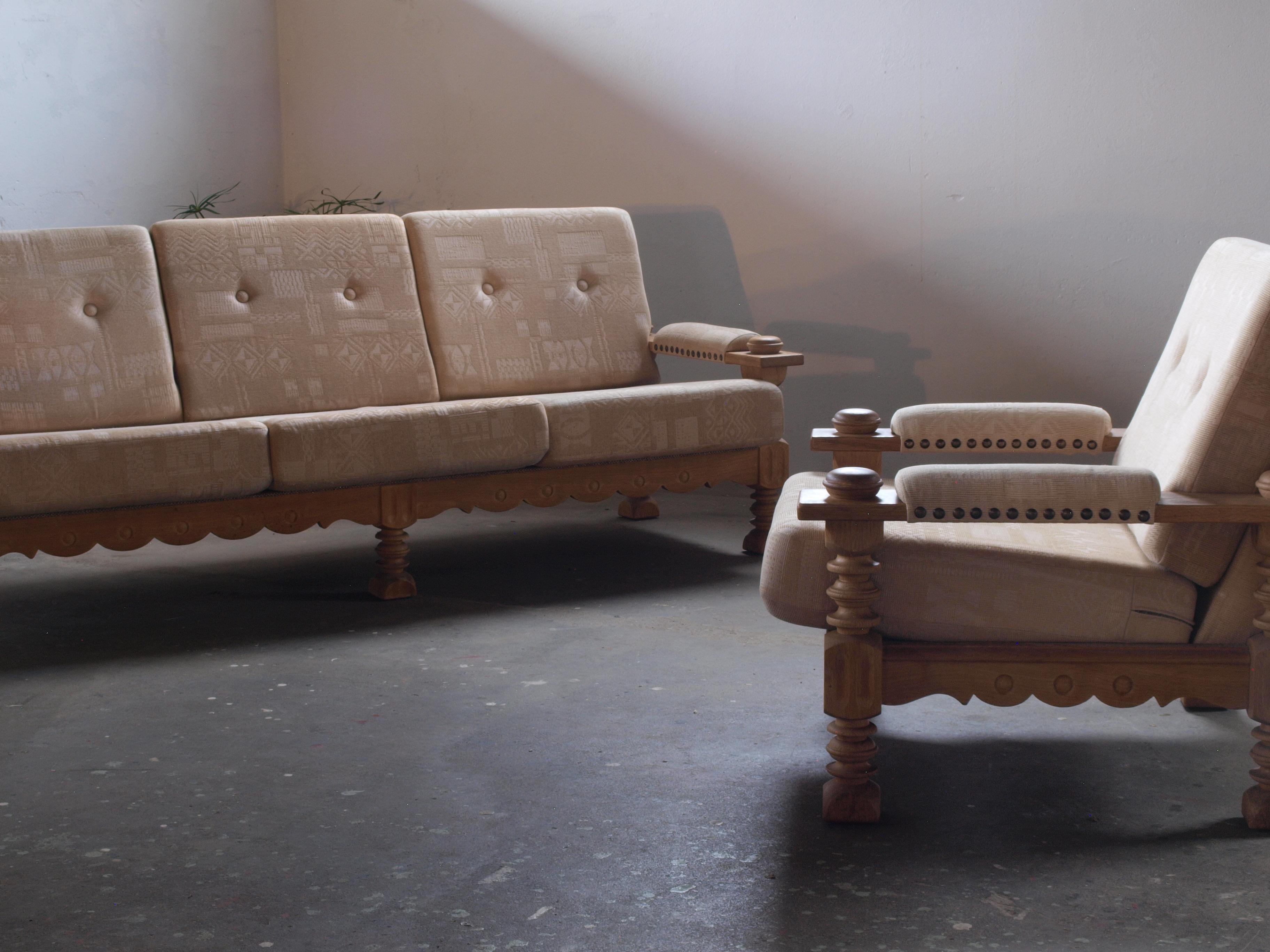 Mid-20th Century Danish Brutalist Lounge Chair in Oak, Henning Kjærnulf, Denmark 1960s For Sale