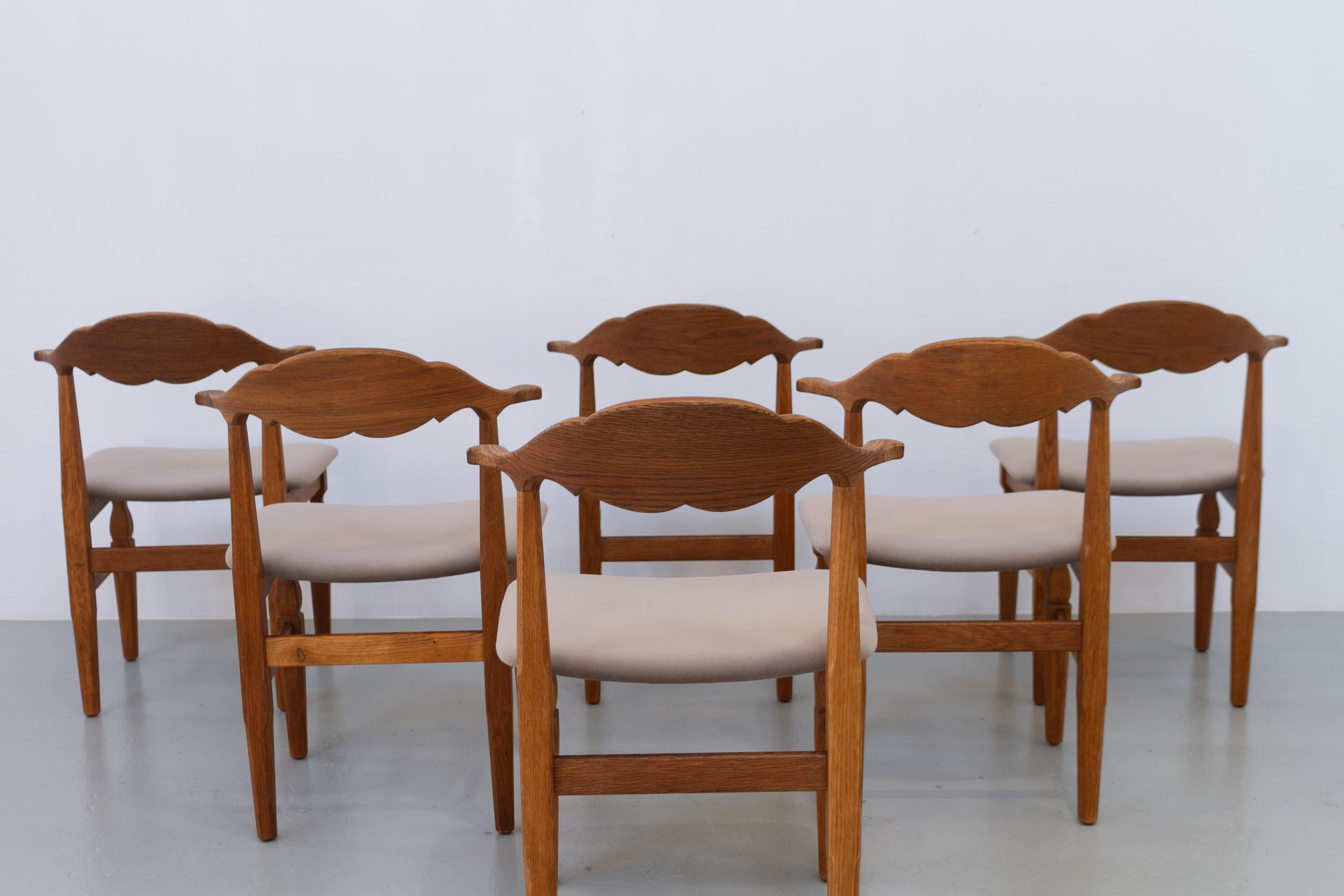 Danish Brutalist Oak Dining Chairs by Henning Kjærnulf, 1960s. Set of 6. For Sale 5