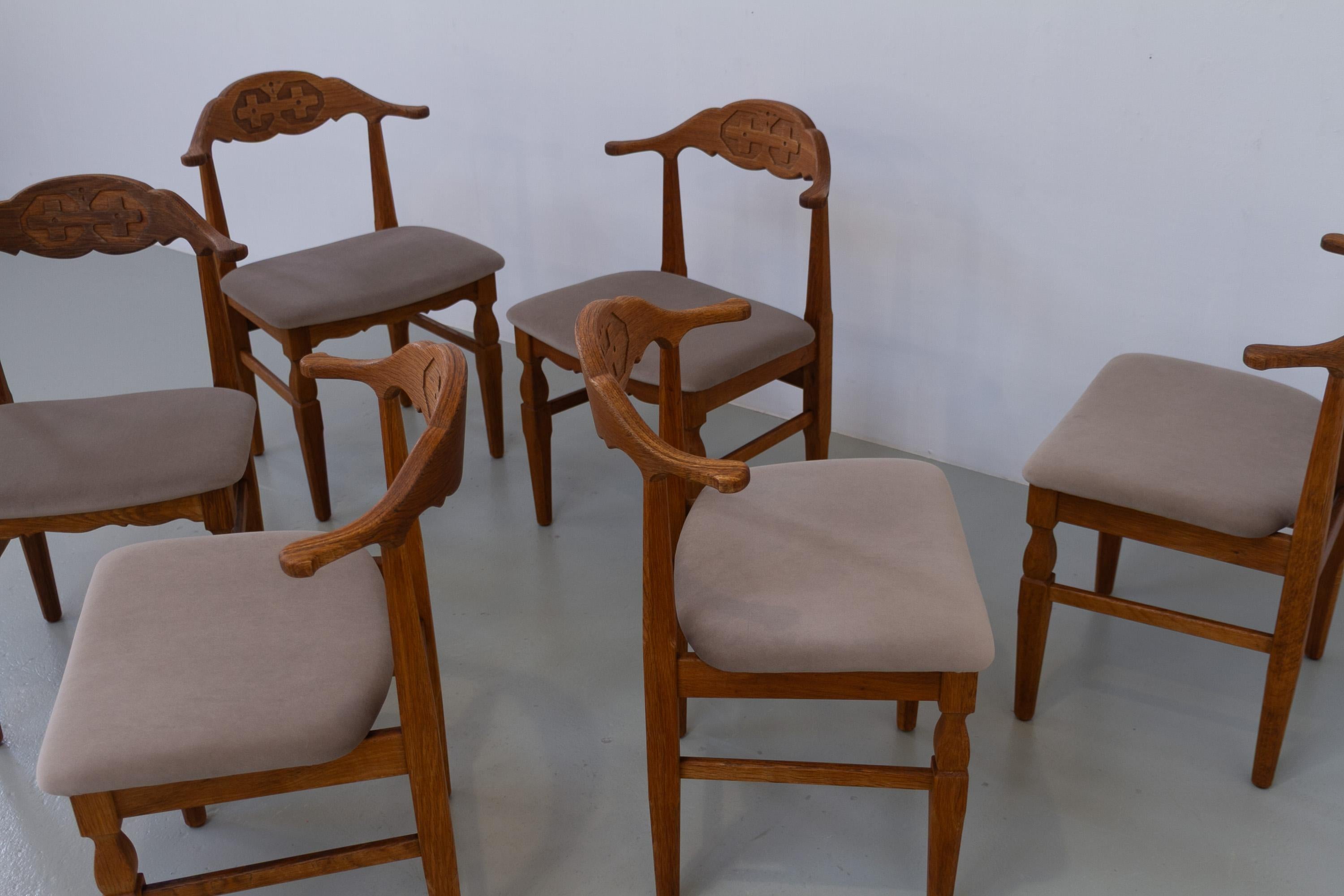 Danish Brutalist Oak Dining Chairs by Henning Kjærnulf, 1960s. Set of 6. For Sale 11