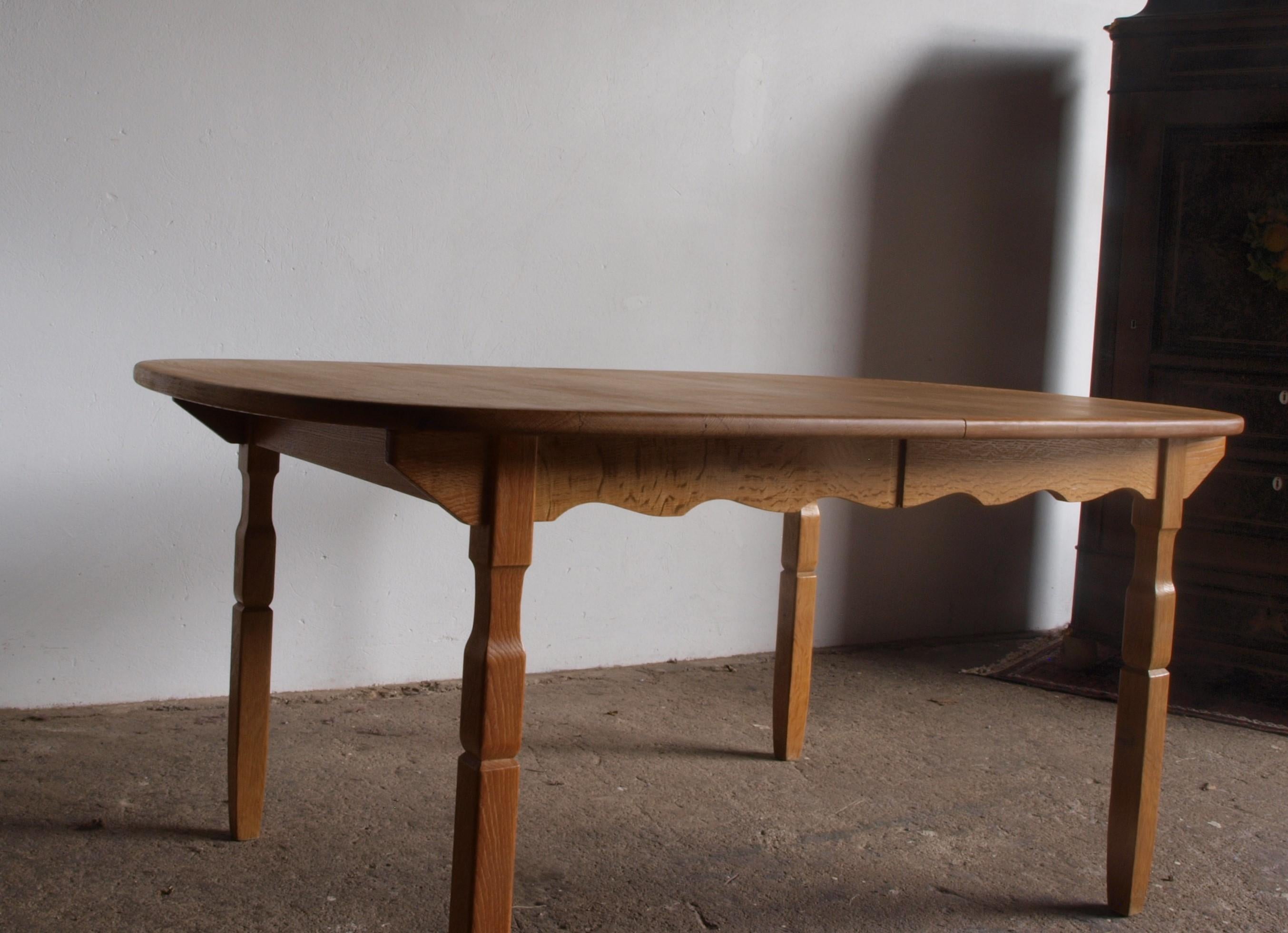 Danish Brutalist Oak Dining Table, In the style of Henning Kjærnulf 6