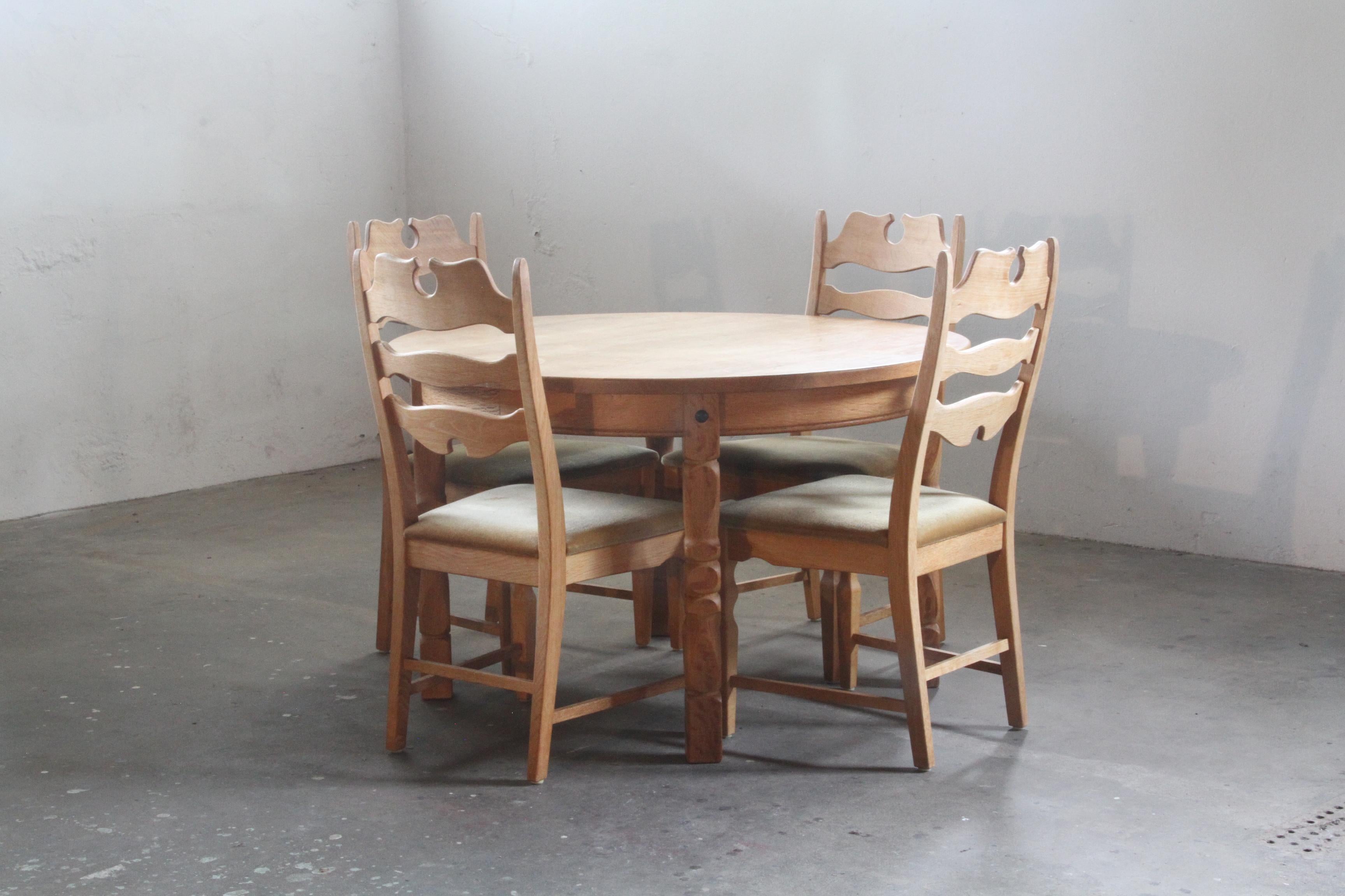 Danish Brutalist Oak Extending Dining Table in the style of Henning Kjærnulf, 19 For Sale 1