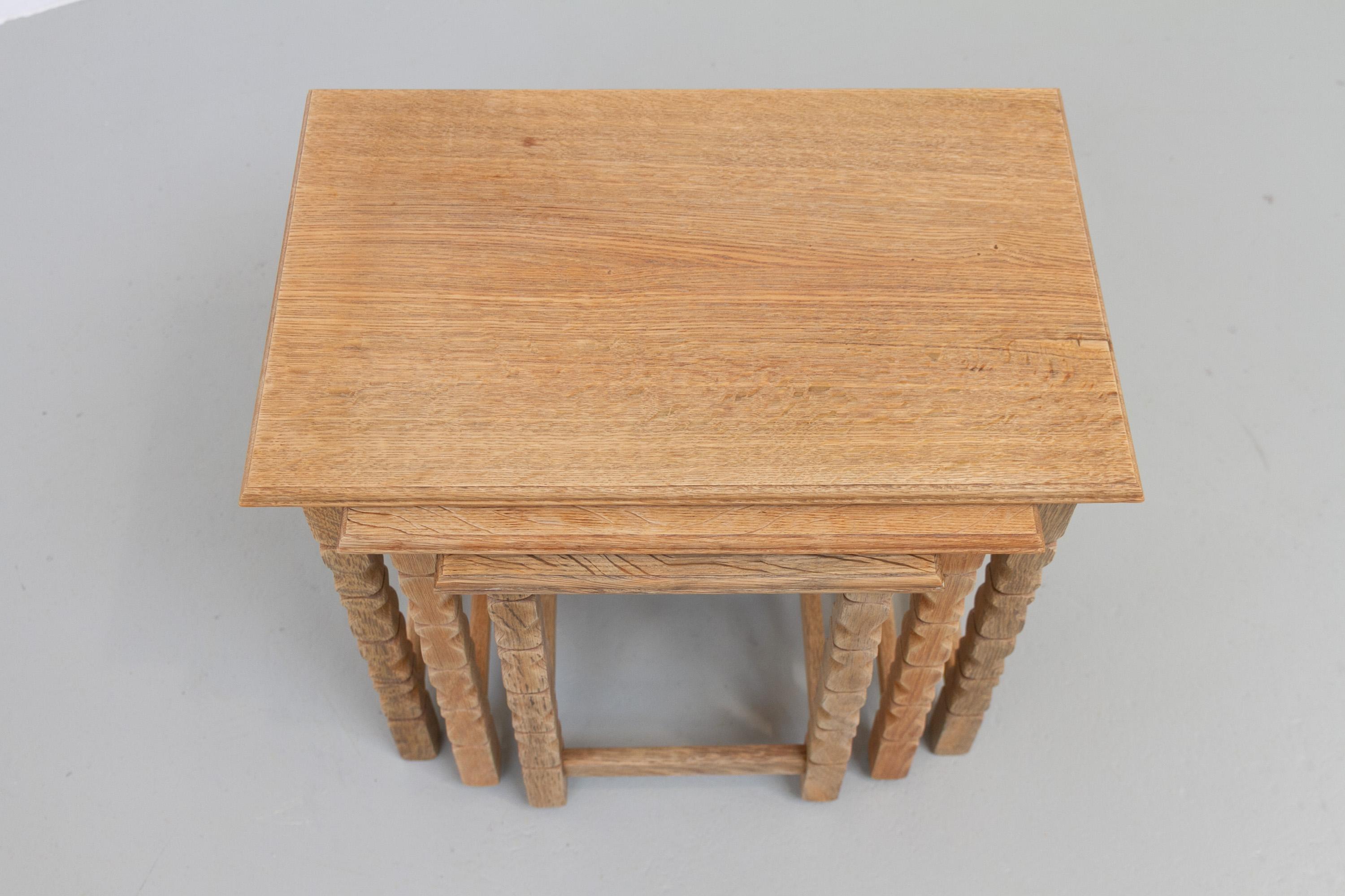 Brutalismo Danish Brutalist Oak Nesting Tables in Kjærnulf style, 1970s. Set of 3. in vendita