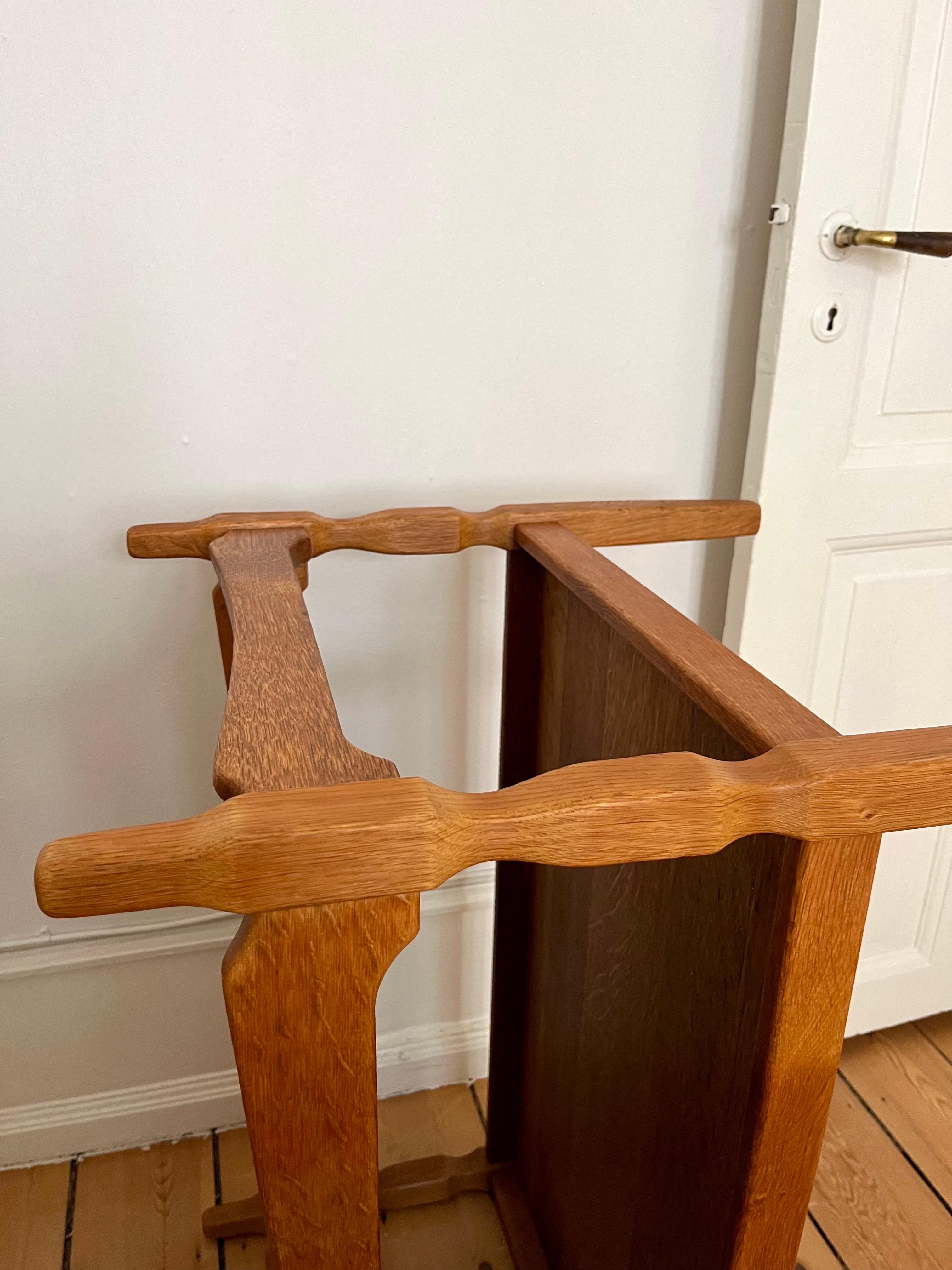 Table d'appoint danoise Henning Kjærnulf en Oak Brutalist avec plateau en céramique, 1973 en vente 6