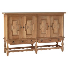 Dänisches brutalistisches Sideboard von Henning Kjærnulf aus Eichenholz, 1960er Jahre, Dänemark