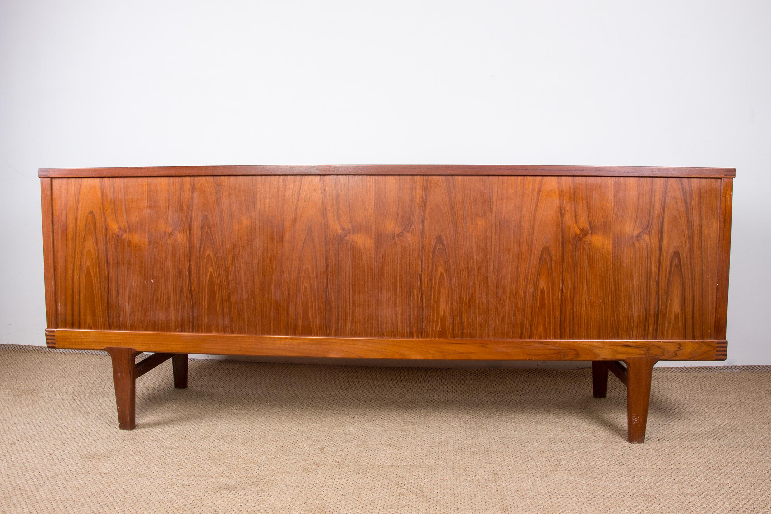Danish Brutalist style sideboard in Solid Teak, Henning Kjaernulf/Vejle Stole 60 For Sale 12
