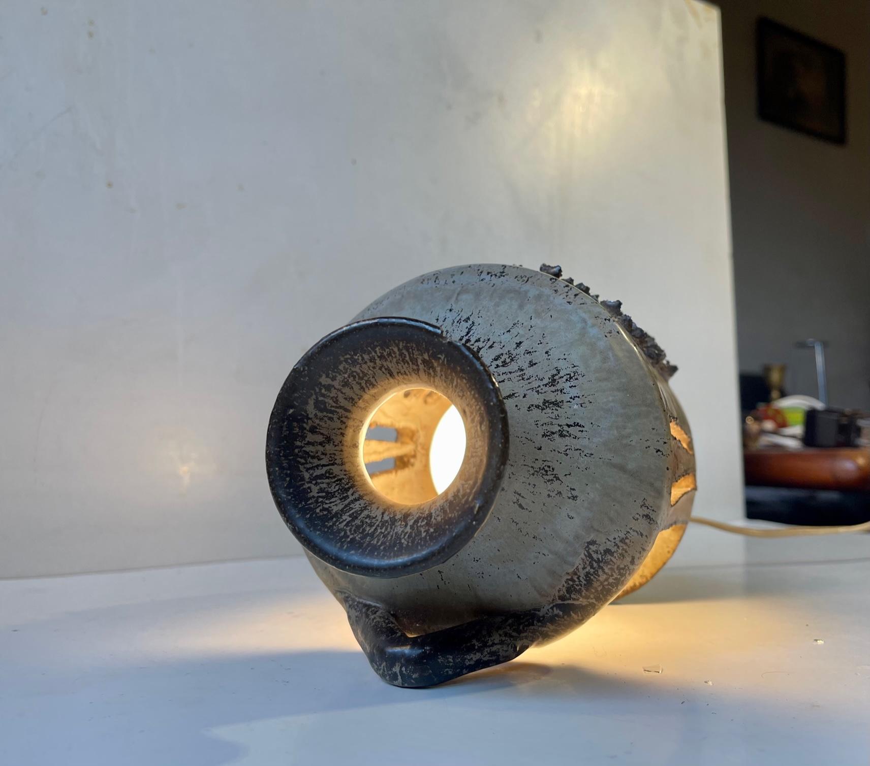 Vernissé Lampe murale danoise brutaliste en grès émaillé, années 1970 en vente