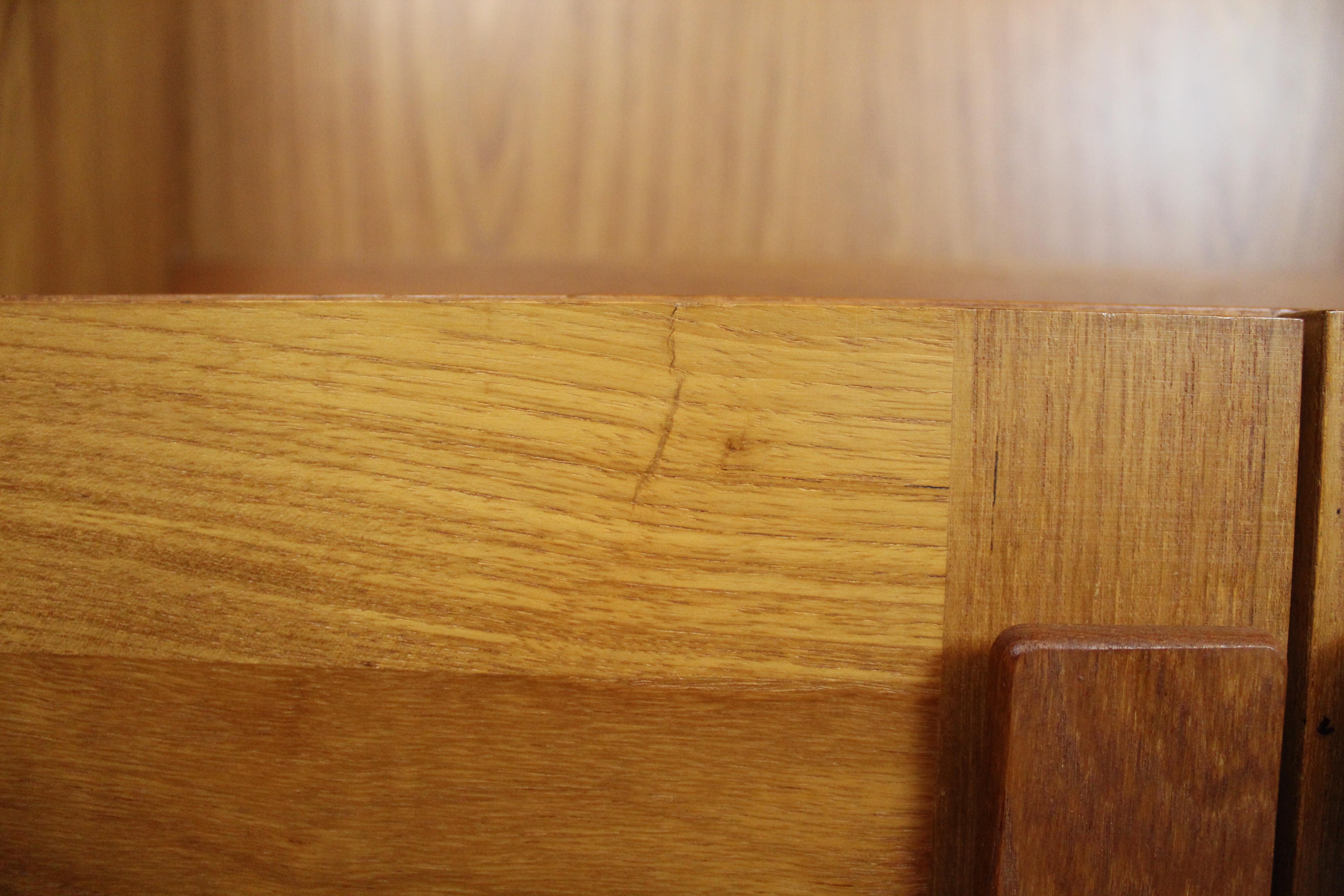 XX secolo Mobile danese con libreria in vendita