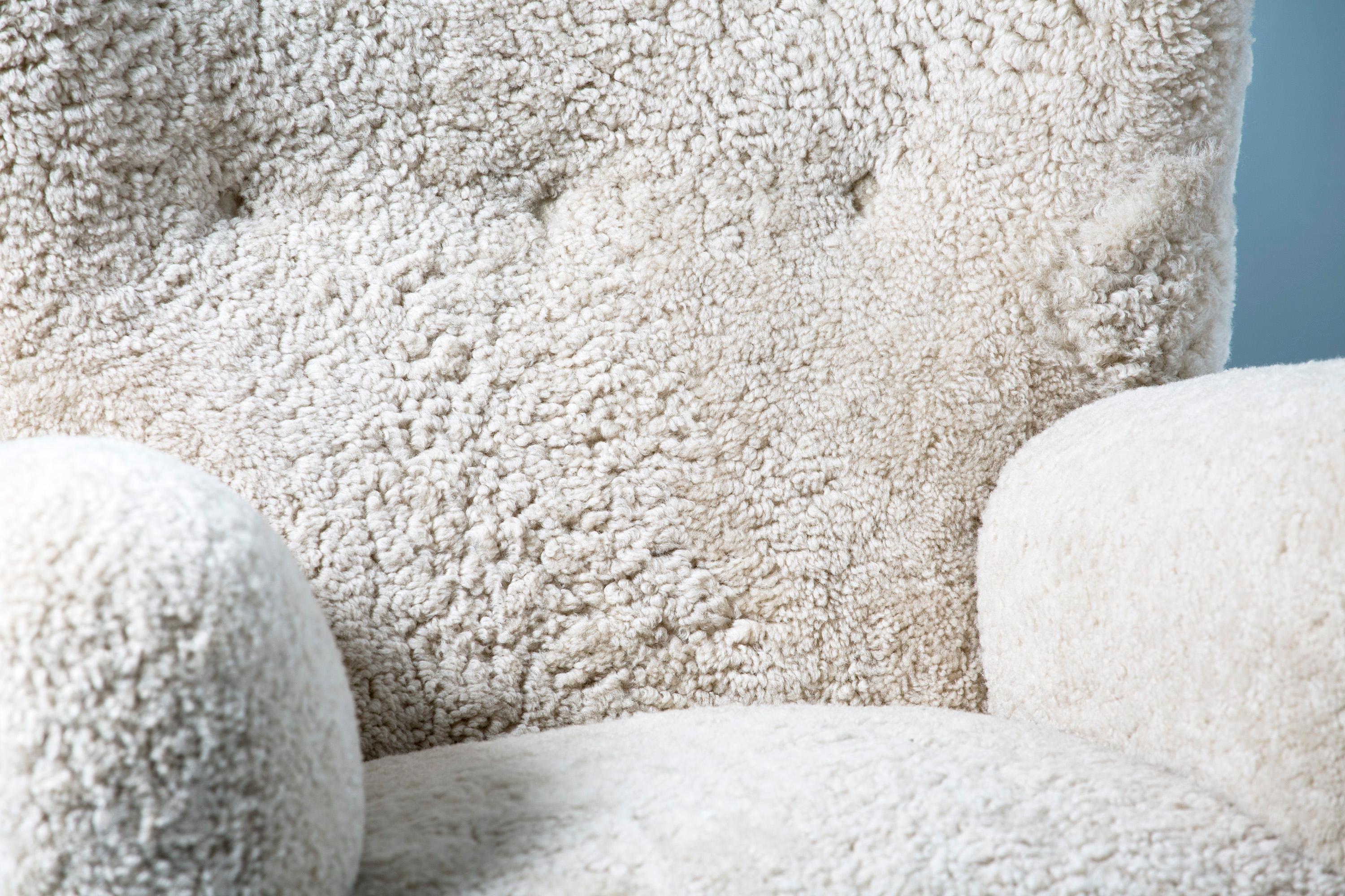 Mid-20th Century Danish Cabinetmaker 1950s Sheepskin Armchair