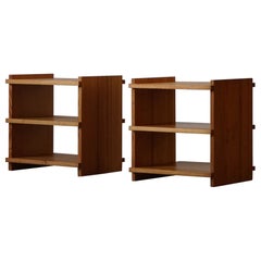 Cabineteur danois, 20e siècle du milieu du siècle, paire de tables de nuit en pin massif, 1970