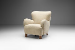 Danish Cabinetmaker Armchair with Patterned Upholstery, Denmark, 1940s