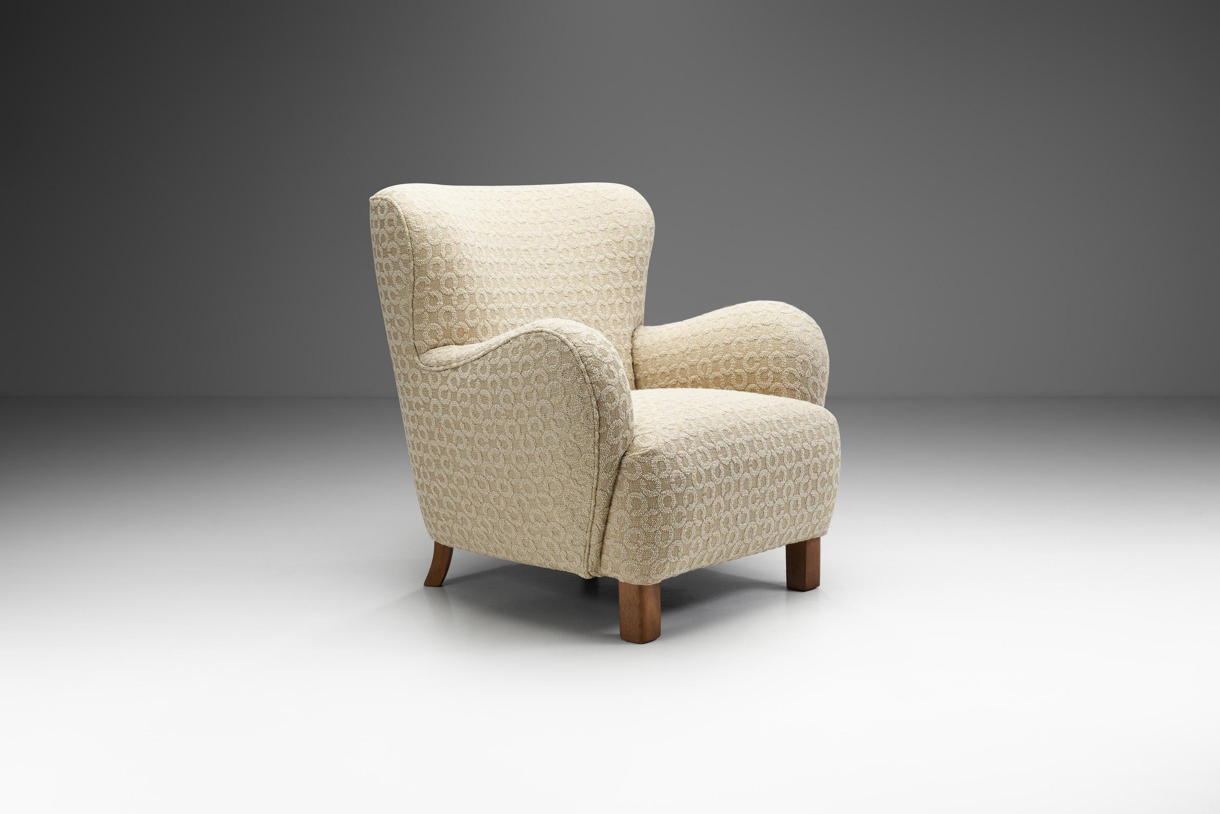 Mid-20th Century Danish Cabinetmaker Armchair with Patterned Upholstery, Denmark, 1940s For Sale