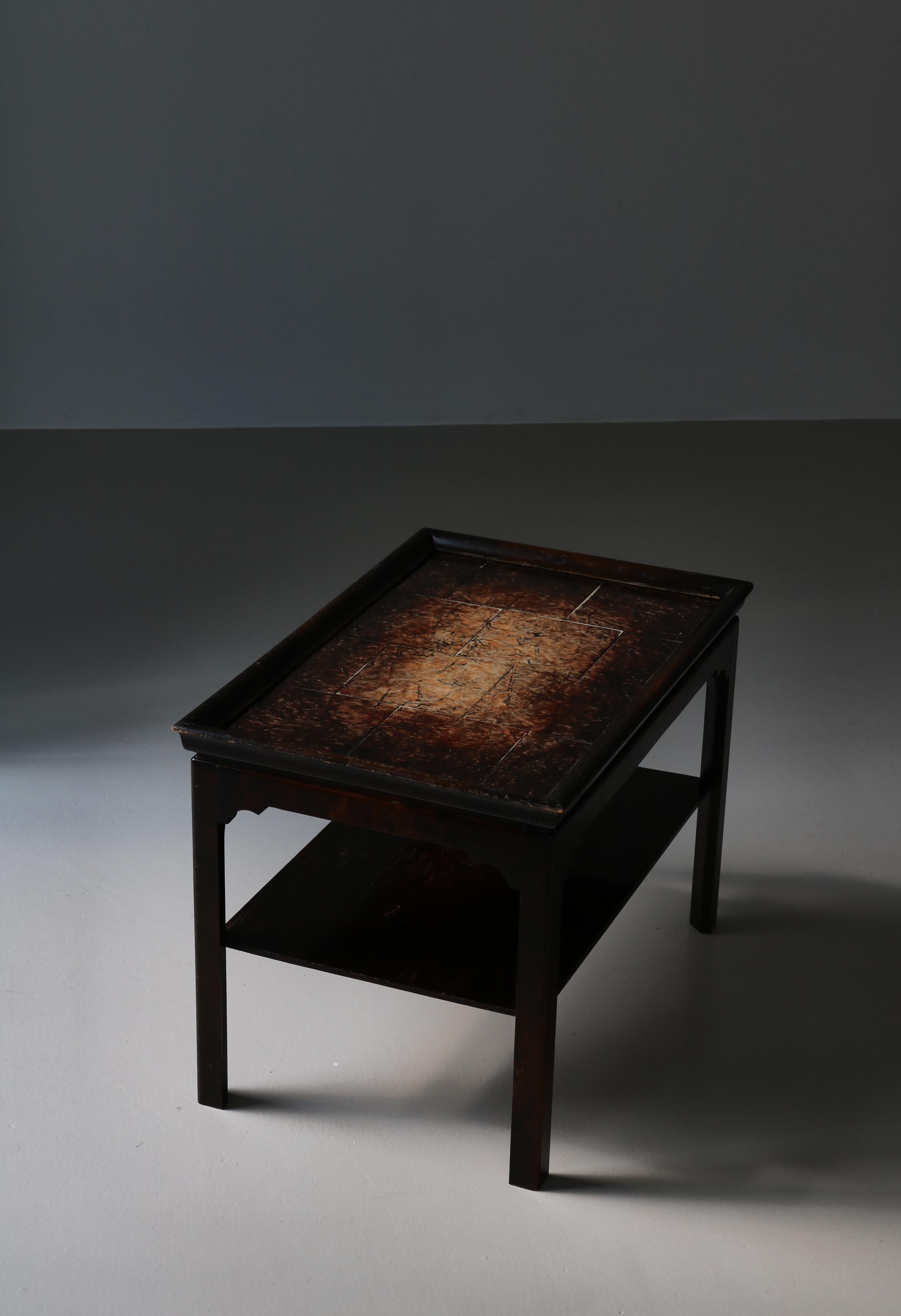Dänischer Schreiner, Art déco-Beistelltisch aus gebeizter Birke und Keramikfliesen, 1930er Jahre im Angebot 3