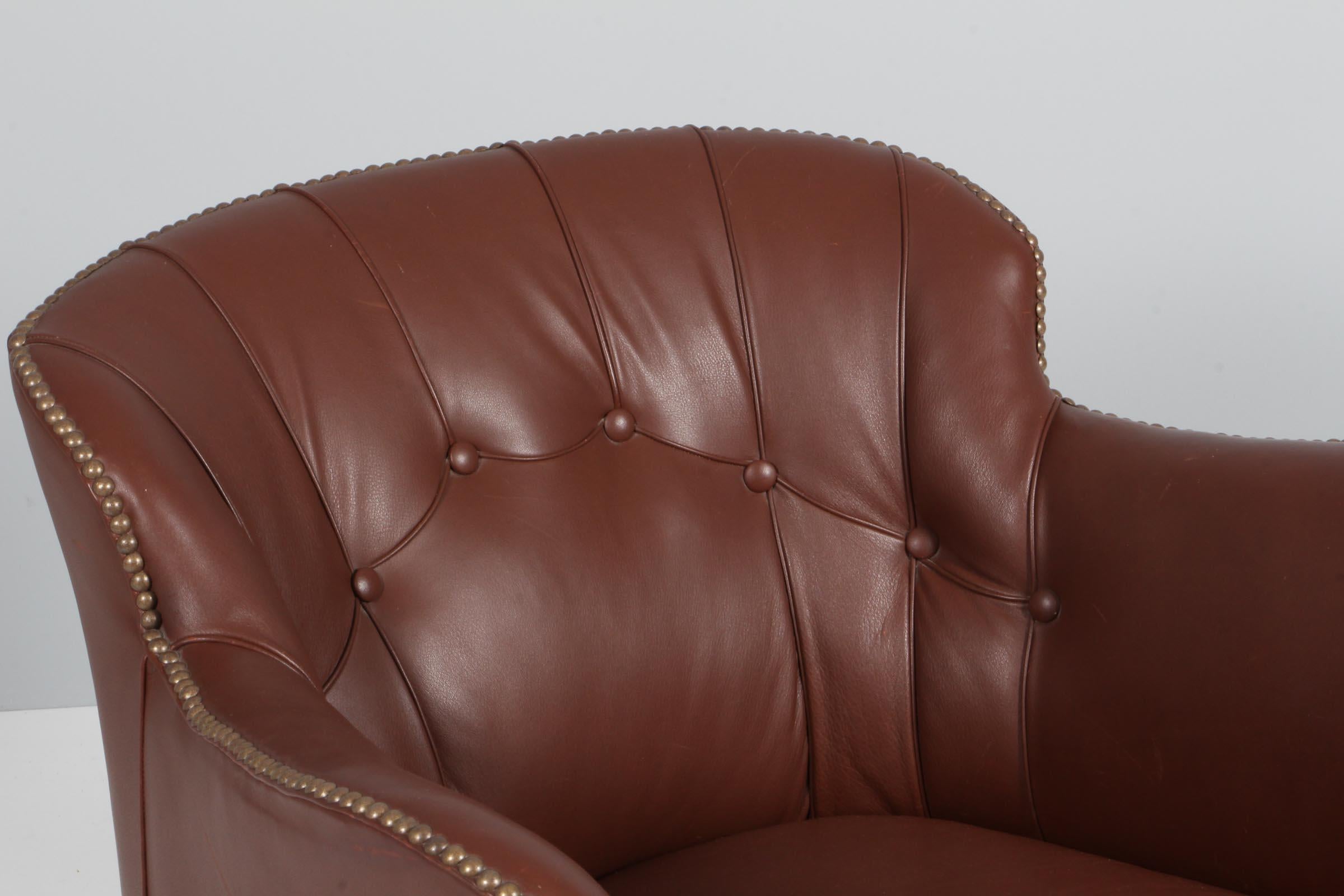 Scandinavian Modern Danish Cabinetmaker Club Chair in Original brown Leather, 1940s For Sale