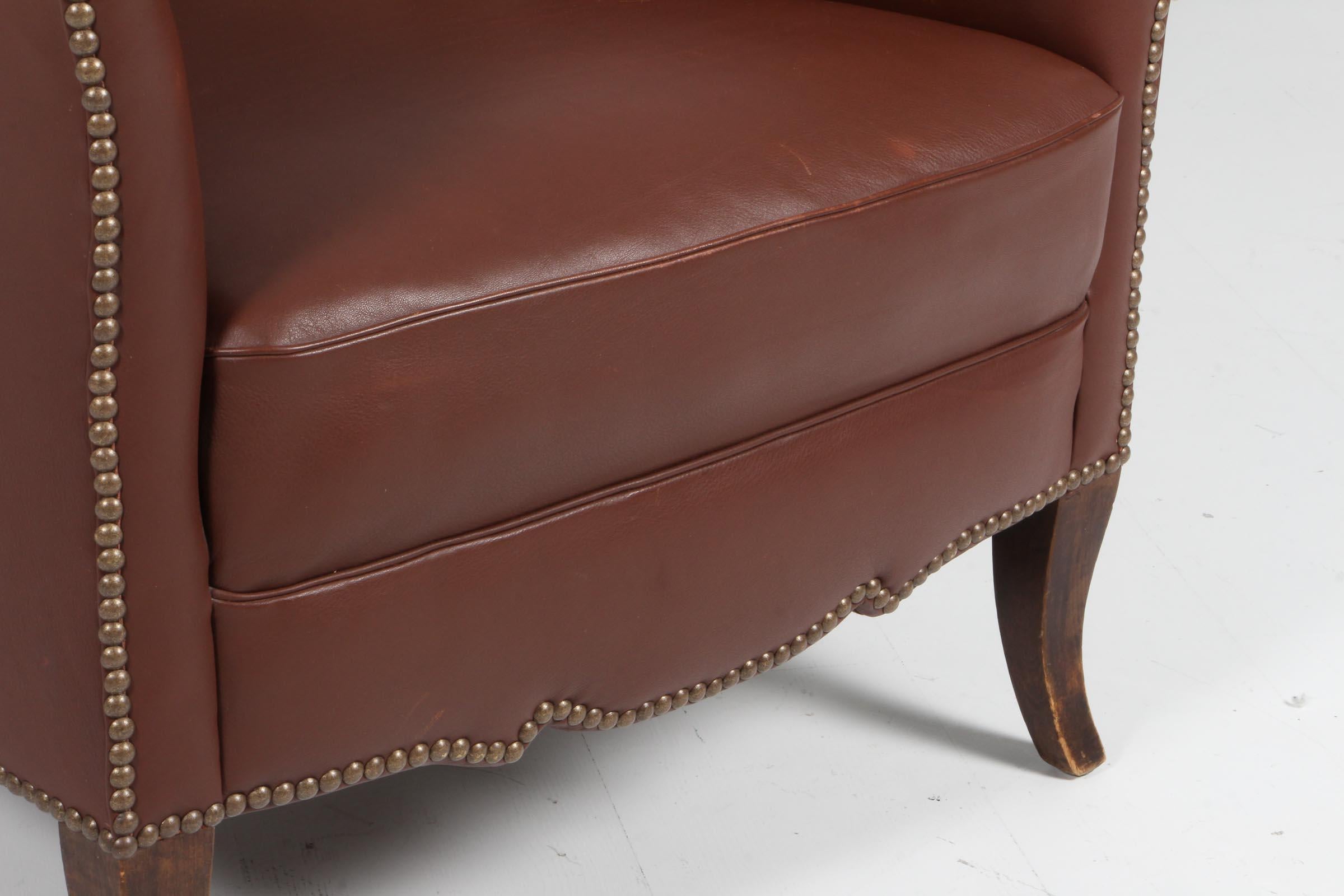 Mid-20th Century Danish Cabinetmaker Club Chair in Original brown Leather, 1940s For Sale