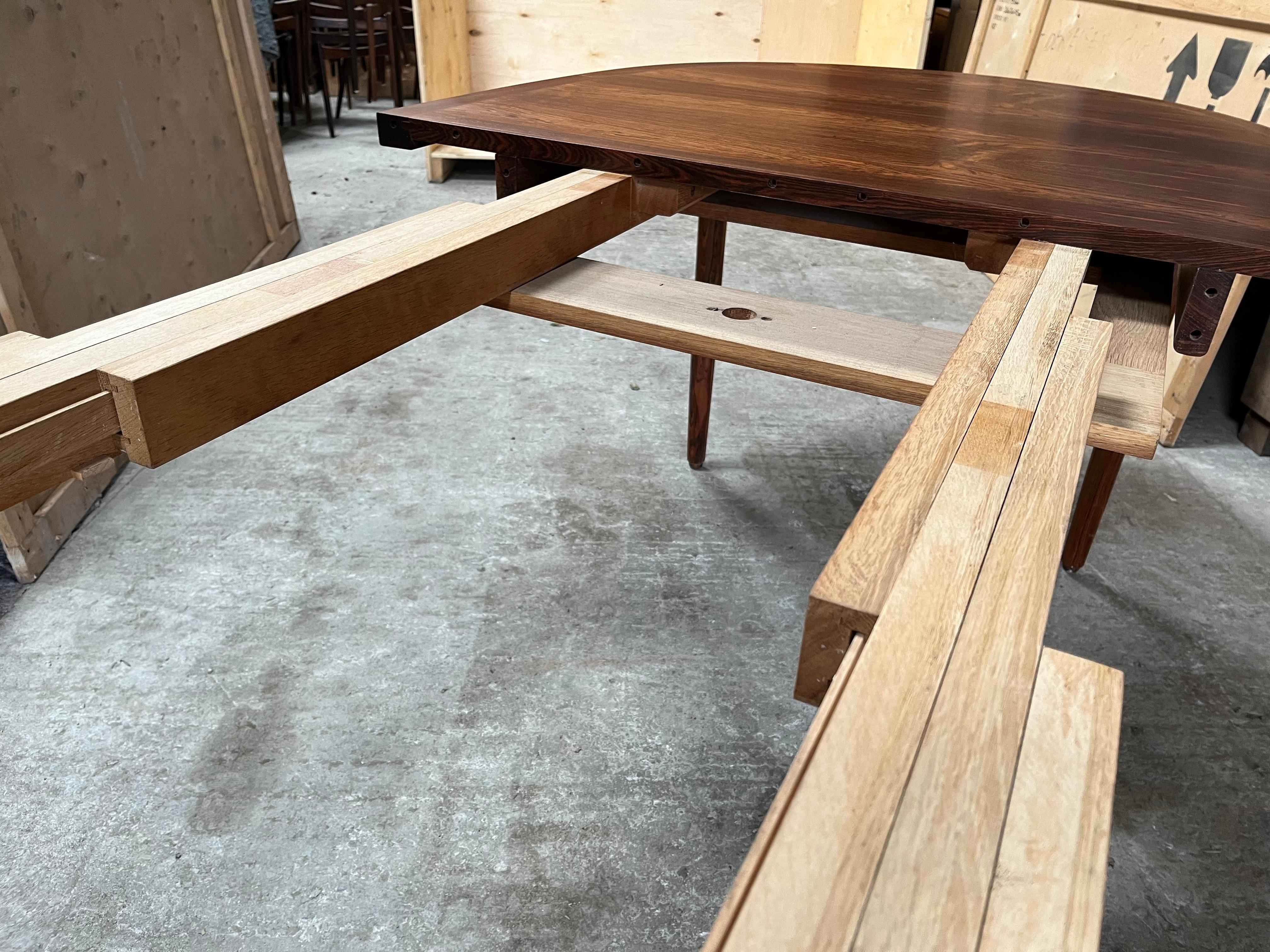 Table de salle à manger danoise extensible à 350 cm  pour 12/14 places en vente 6