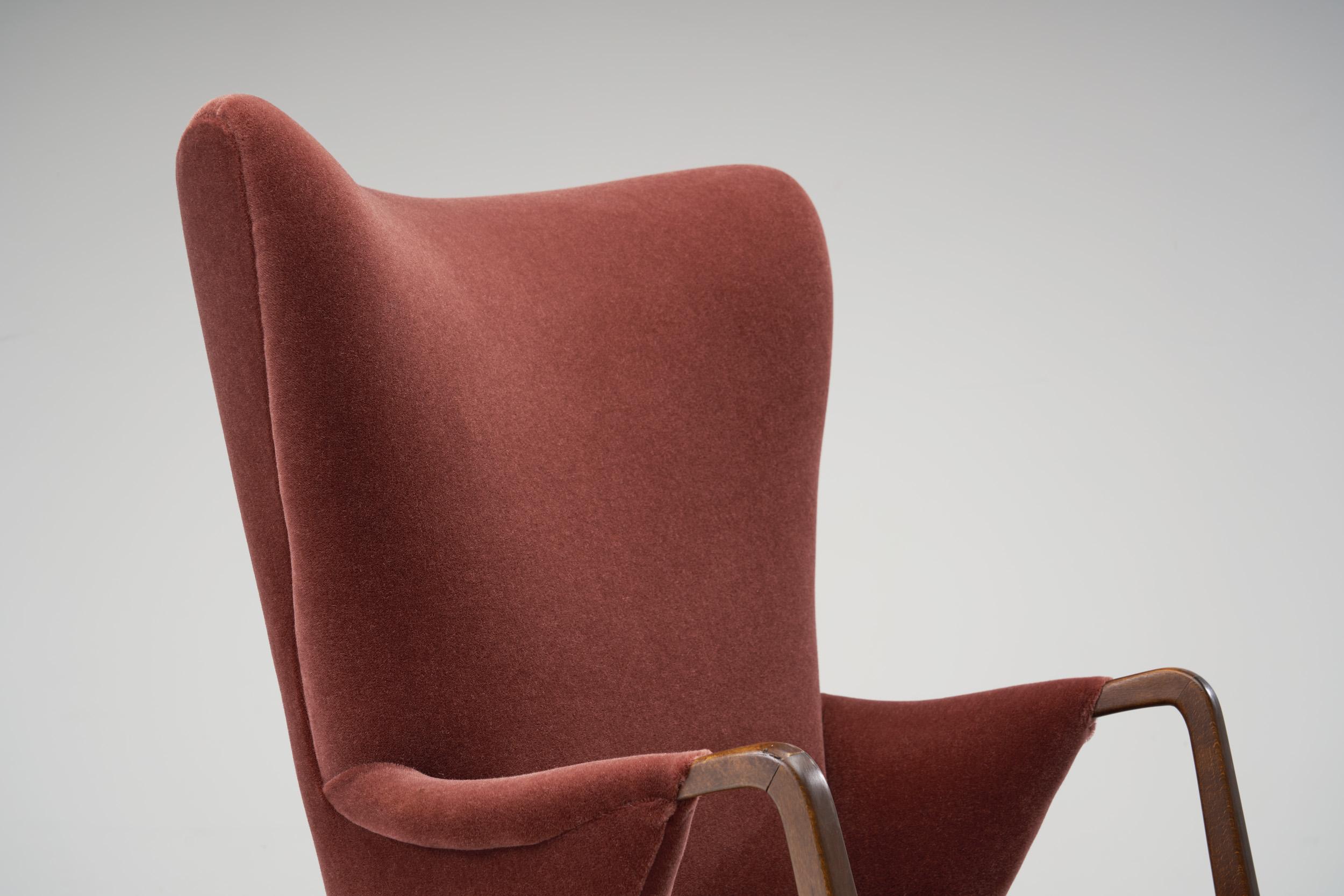 Dänischer Schreiner-Stuhl mit hoher Rückenlehne und Armlehnen aus gebeizter Buche, Dänemark 1950er Jahre im Angebot 1