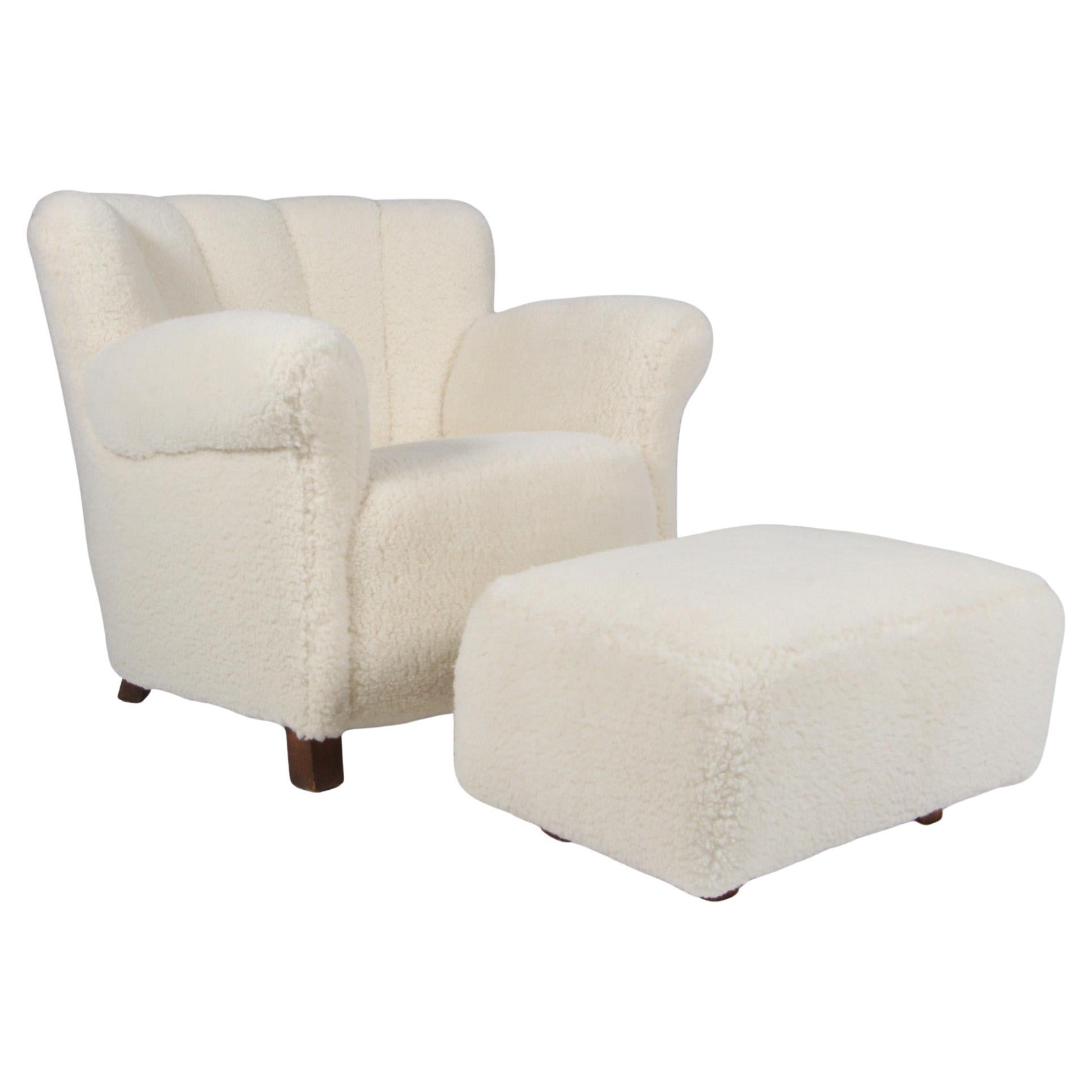 Danish Cabinetmaker, Lounge Chair and ottoman Lambswool, 1940s