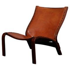 Danish Cabinetmaker lounge chair in beech and butthide leather. 1970s