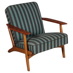 Danish Cabinetmaker Lounge Chair in Teak and Oak, 1960s