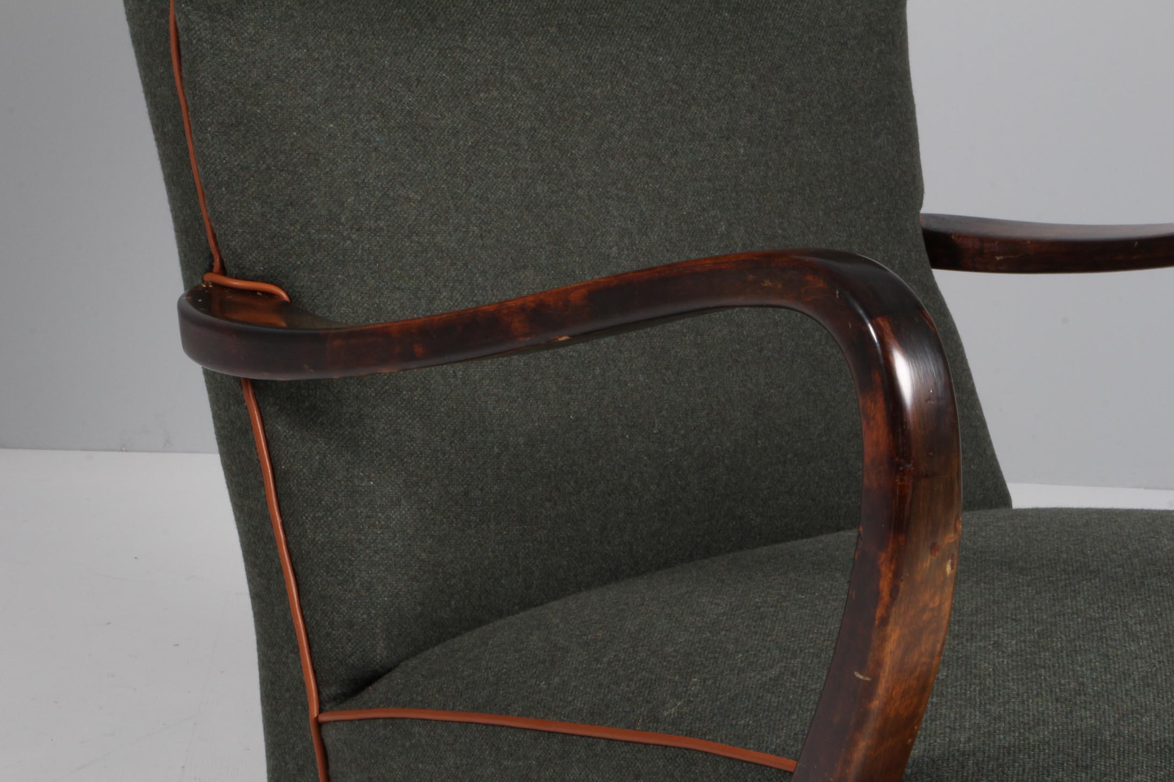 Danish cabinetmaker, lounge chair with wool and aniline leather. 1940s In Good Condition In Esbjerg, DK