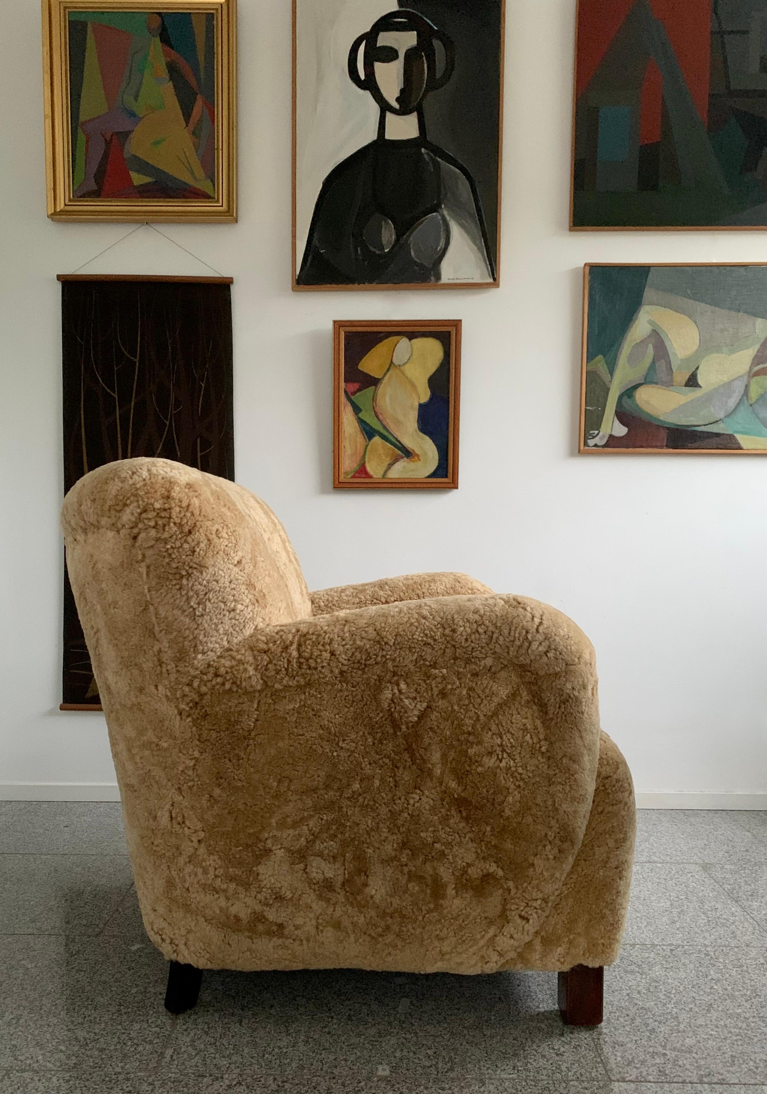 Danish Cabinetmaker Maple Shearling - Sheepskin 1940's Lounge Chair 8