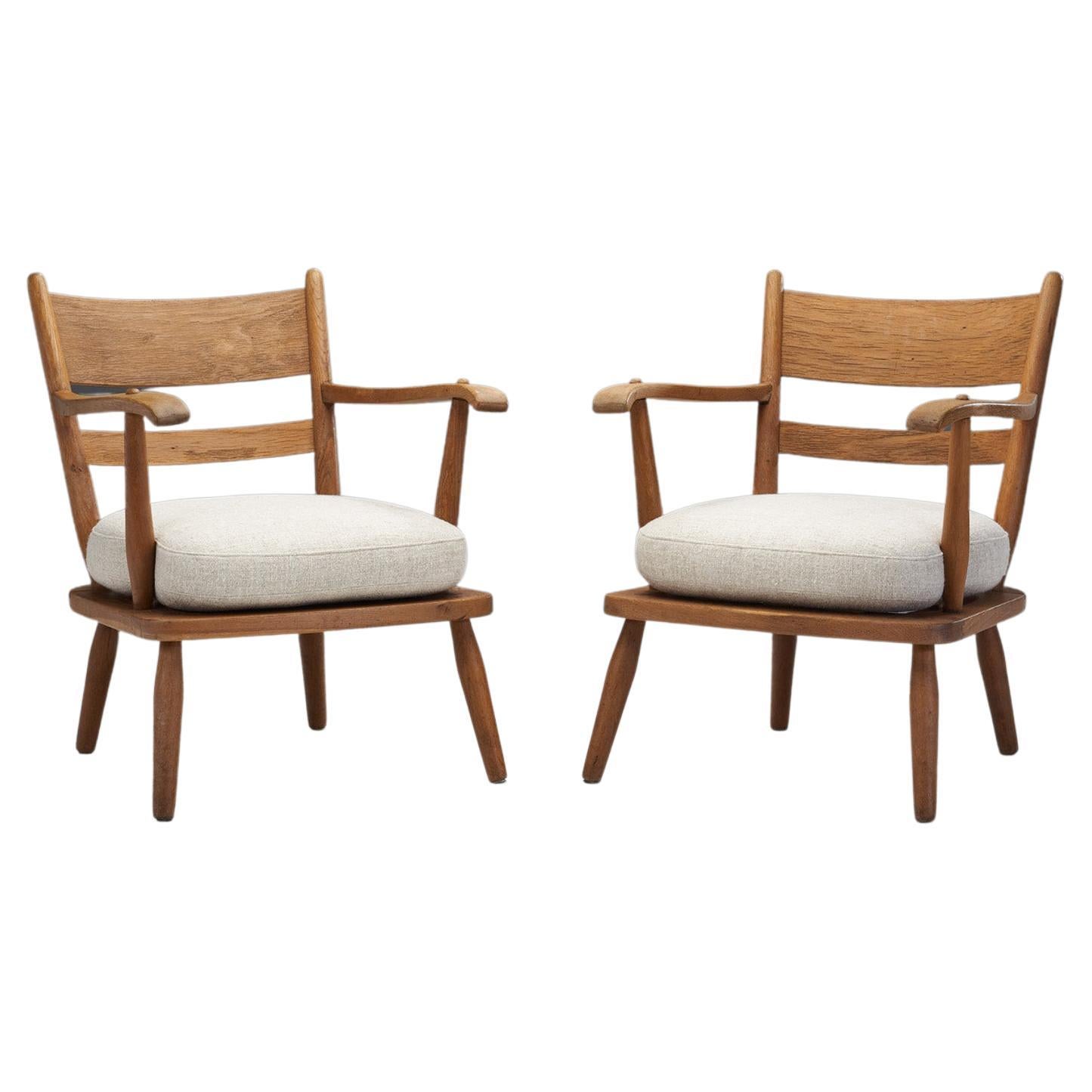 Danish Cabinetmaker Oak Armchairs with Upholstered Cushions, Denmark 1940s For Sale