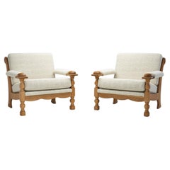 Danish Cabinetmaker Oak Easy Chairs with Carved Legs, Denmark ca 1950s