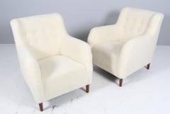 Danish Cabinetmaker, pair of Lounge Chairs Lambswool, 1940s