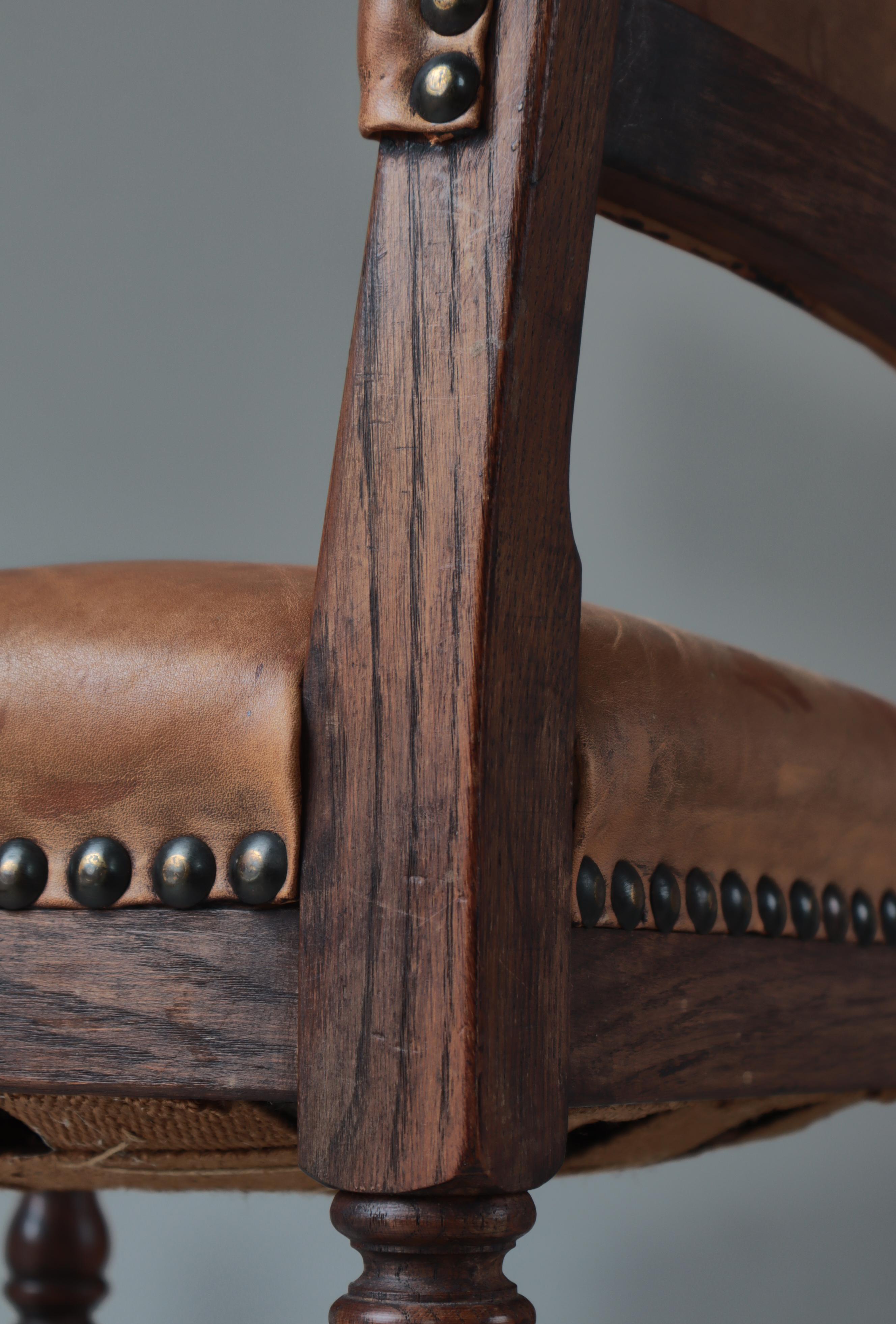 Danish Cabinetmaker Patinated Leather & Oakwood Dining Chairs, 1940s For Sale 6