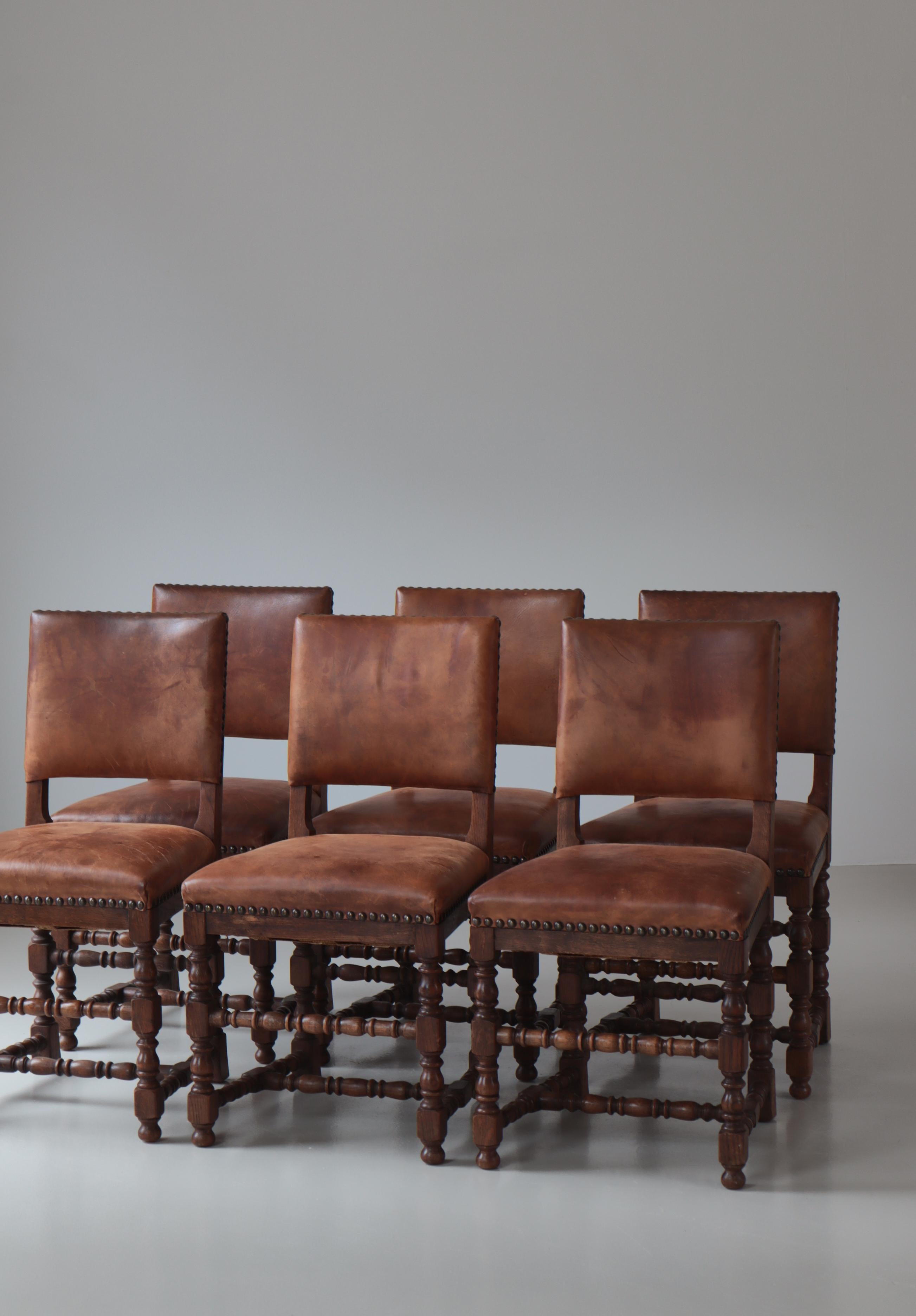 Danish Cabinetmaker Patinated Leather & Oakwood Dining Chairs, 1940s For Sale 2