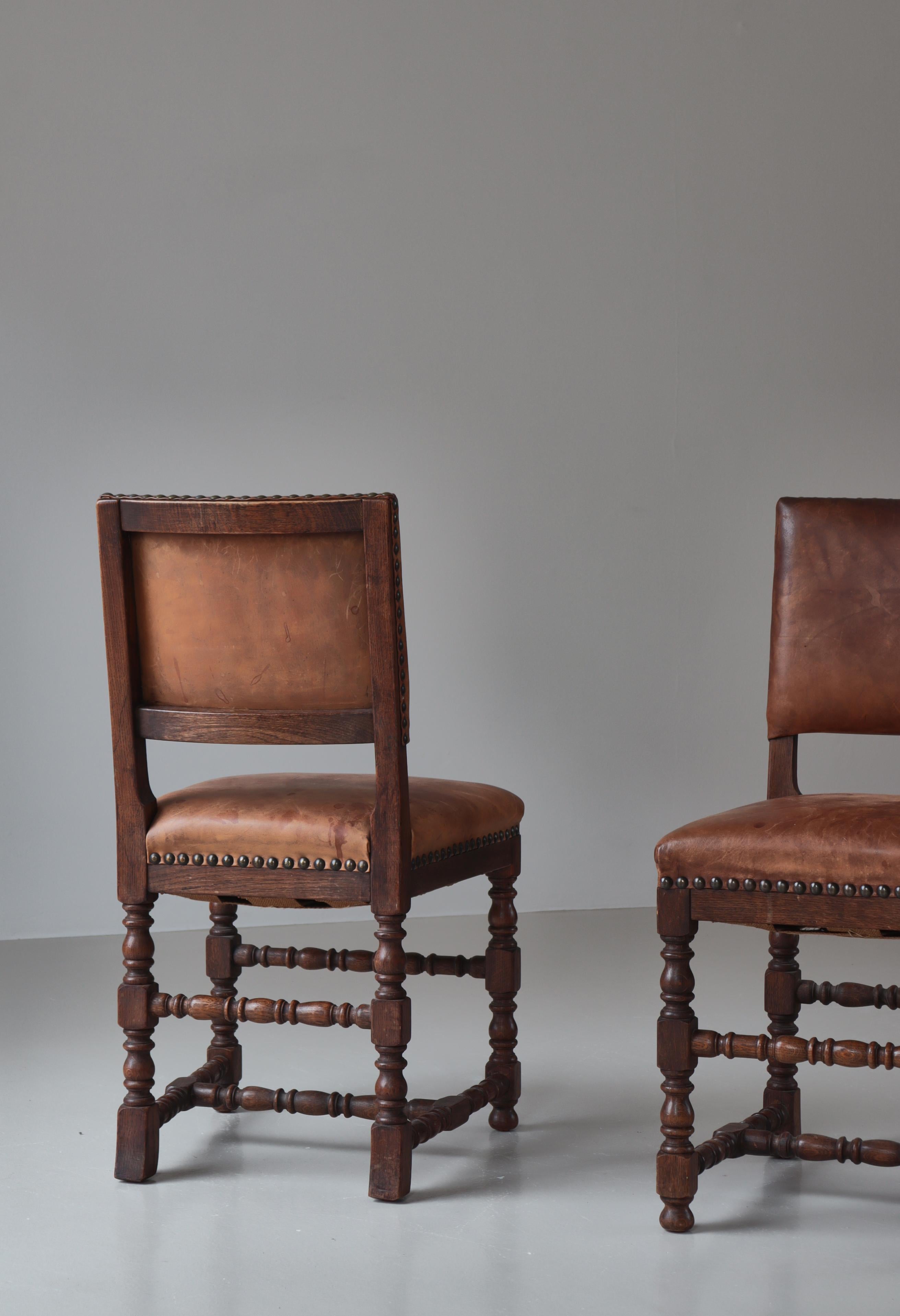 Danish Cabinetmaker Patinated Leather & Oakwood Dining Chairs, 1940s For Sale 3