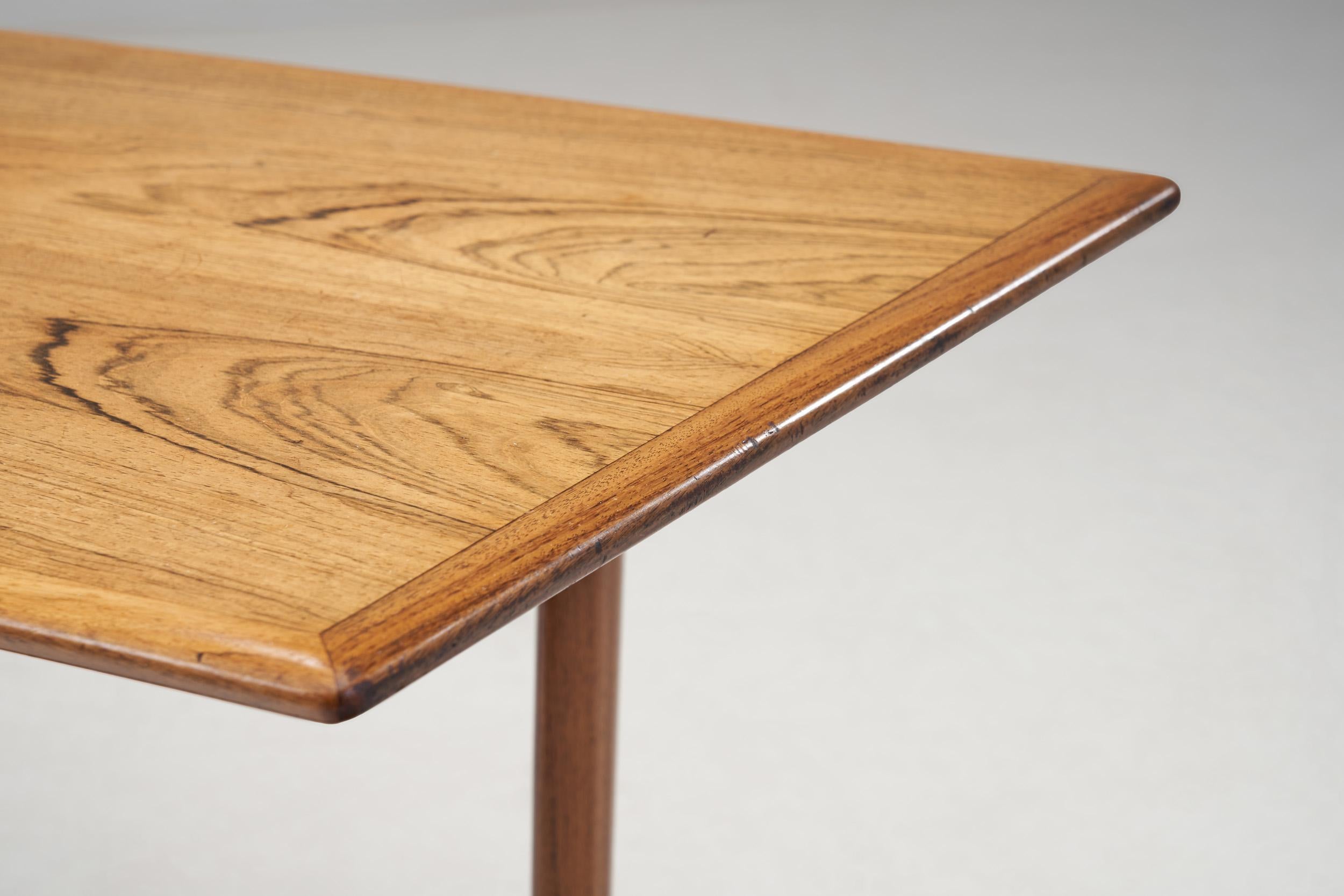 Danish Cabinetmaker Rectangular Exotic Wood Coffee Table, Denmark, 1960s For Sale 7