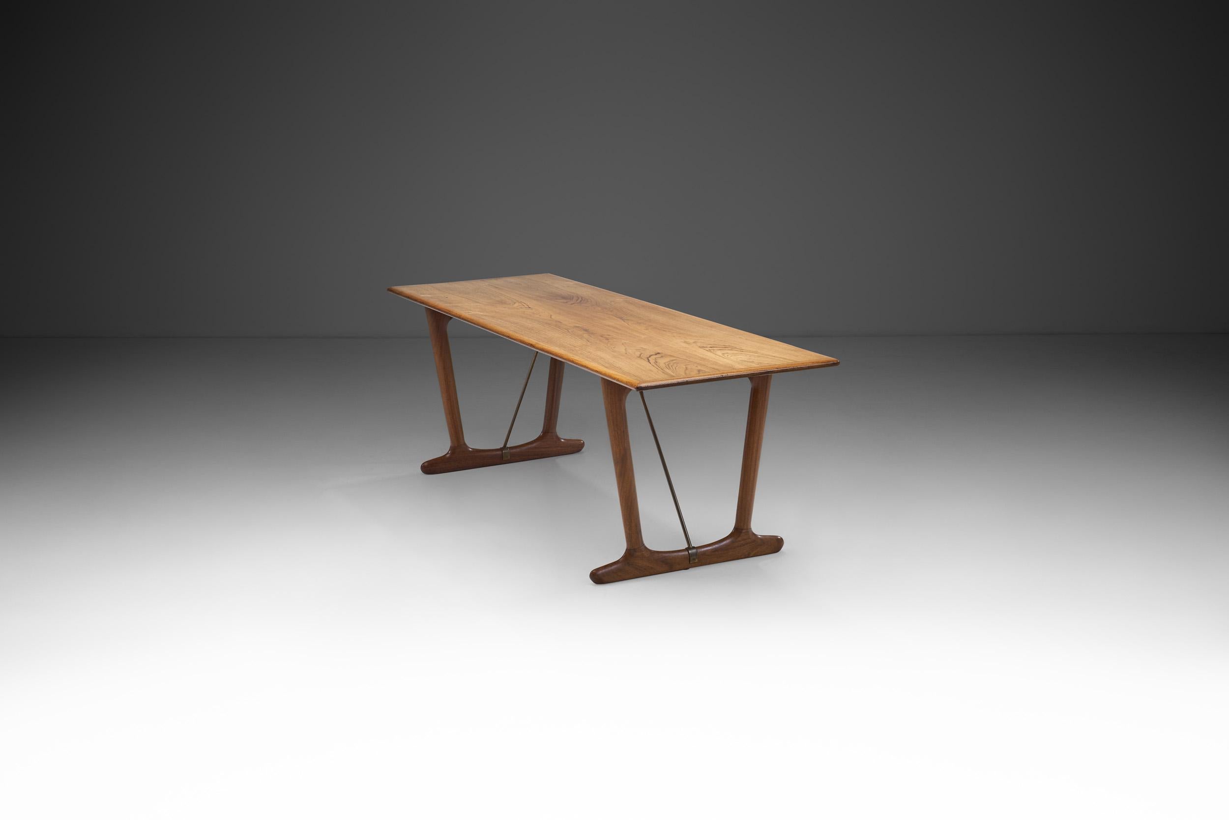 Mid-20th Century Danish Cabinetmaker Rectangular Exotic Wood Coffee Table, Denmark, 1960s For Sale