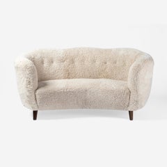 Divano smerlato danese in pelle di pecora del 1940 ca.